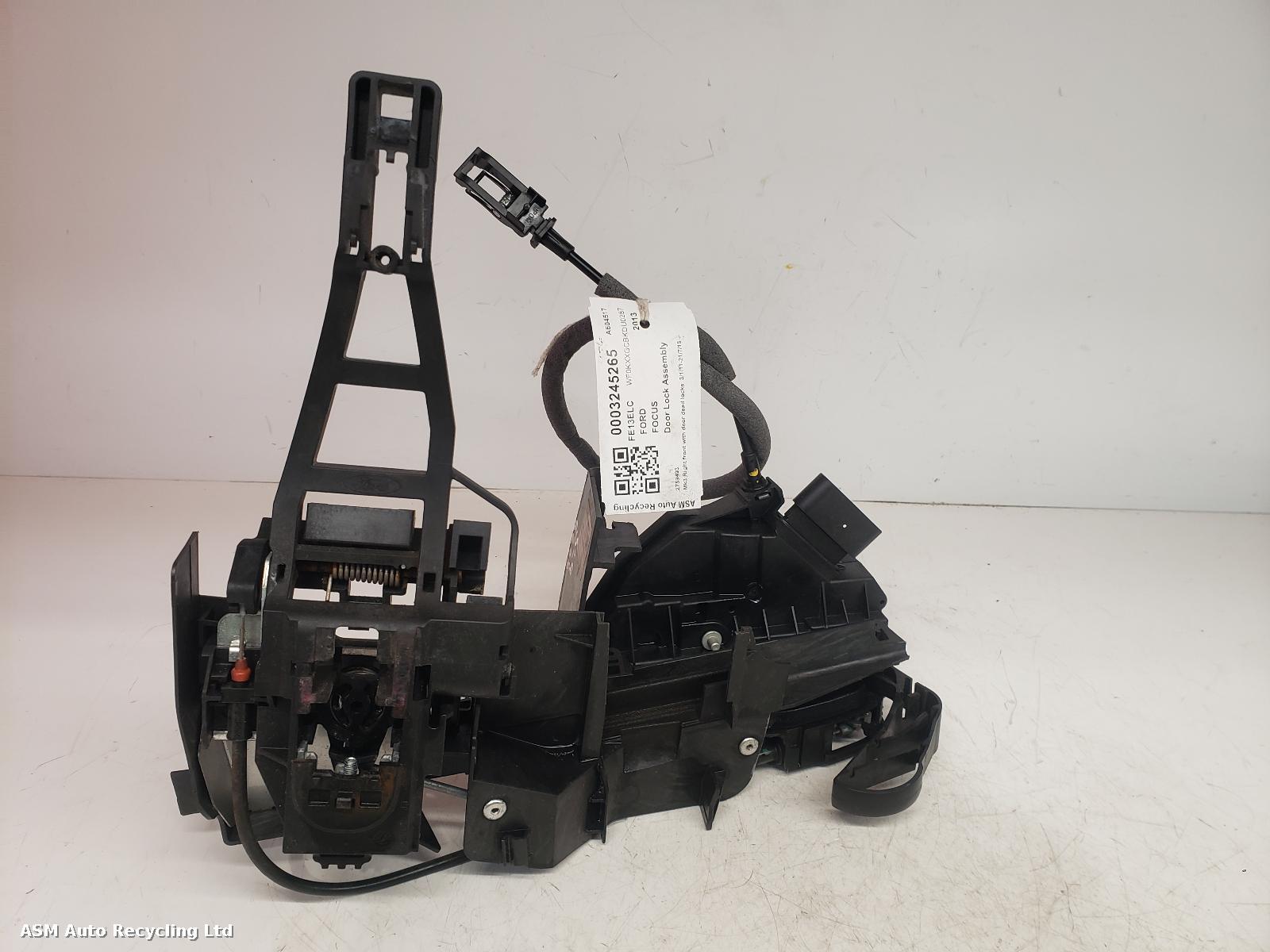 View Auto part Door Lock Assembly Ford Focus 2013
