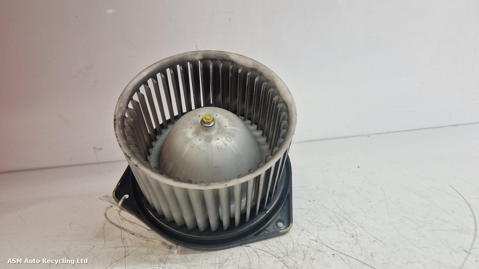 View Auto part Heater Motor/Assembly Mitsubishi Outlander 2012