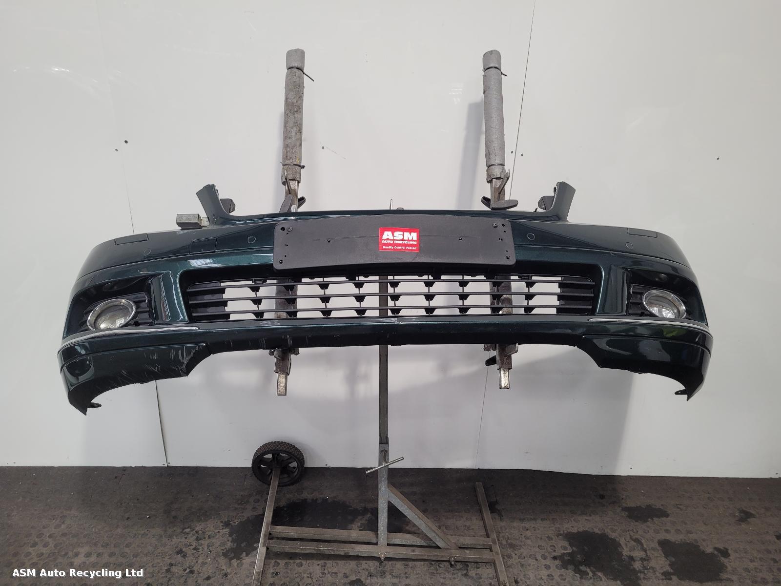 View Auto part Front Bumper Mercedes C Class 2008