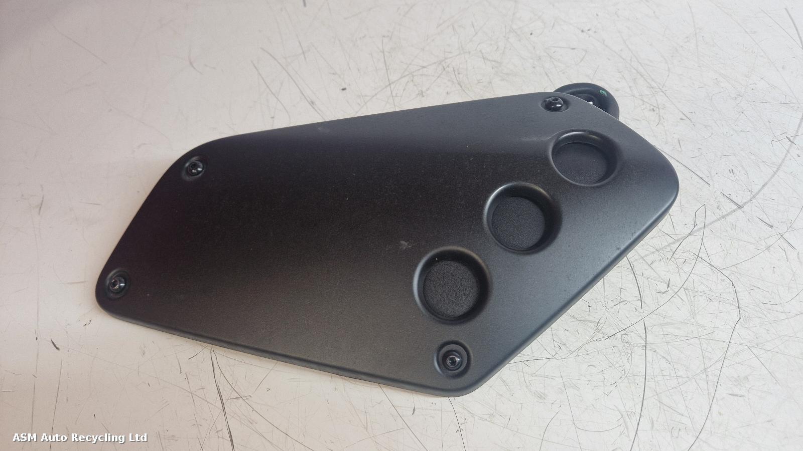 View Auto part Side Panel Right Yamaha Xsr700 2022