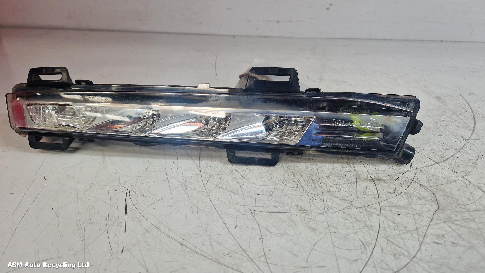 View Auto part L Sidelight/Daytime Running Light (DRL) Ford S Max 2010