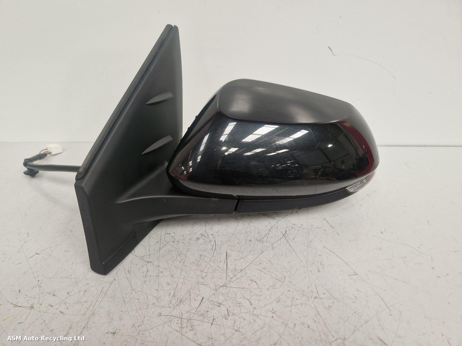 View Auto part L Door Mirror Toyota Yaris 2023