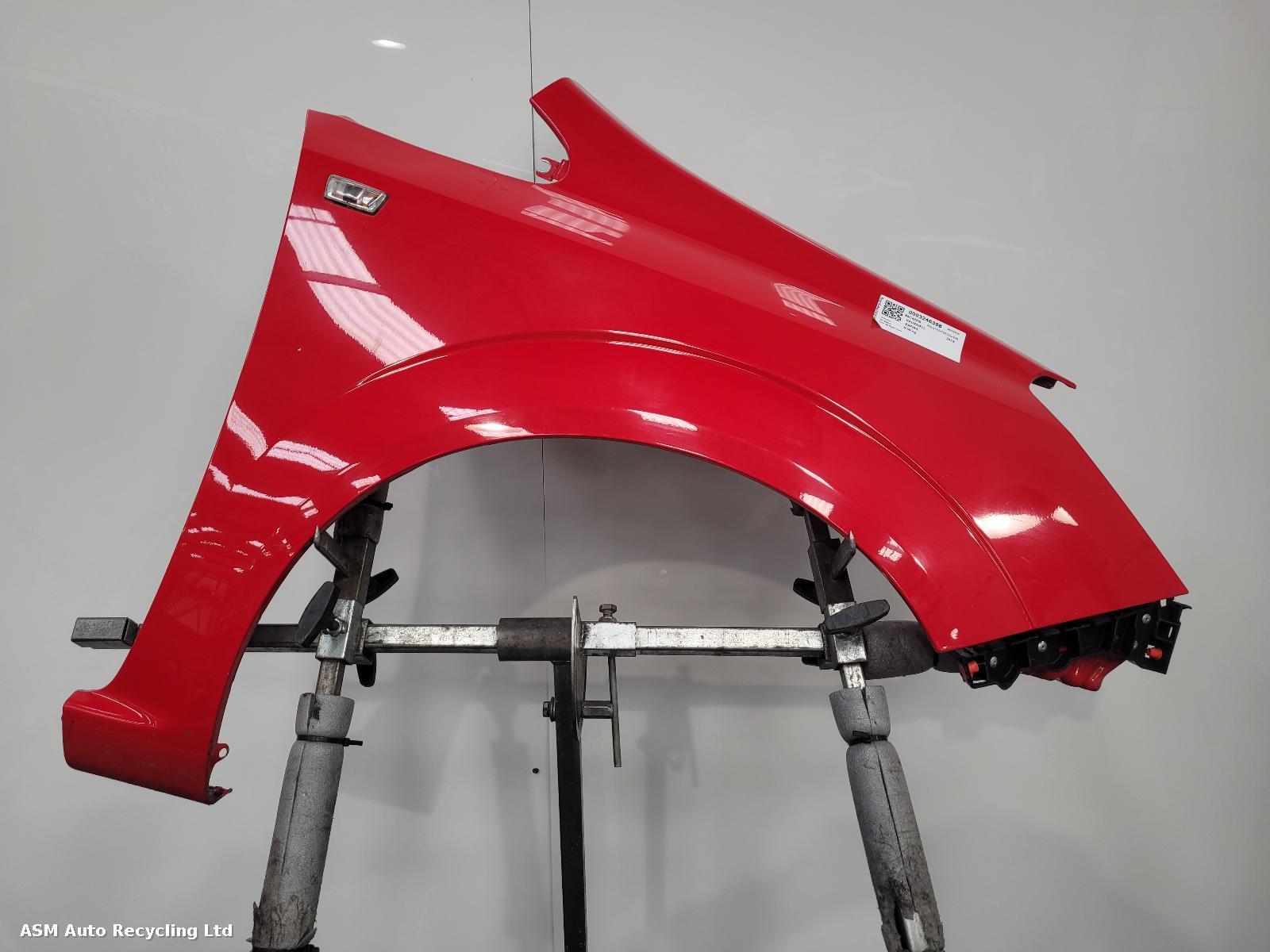 View Auto part R Wing Vauxhall Zafira 2014