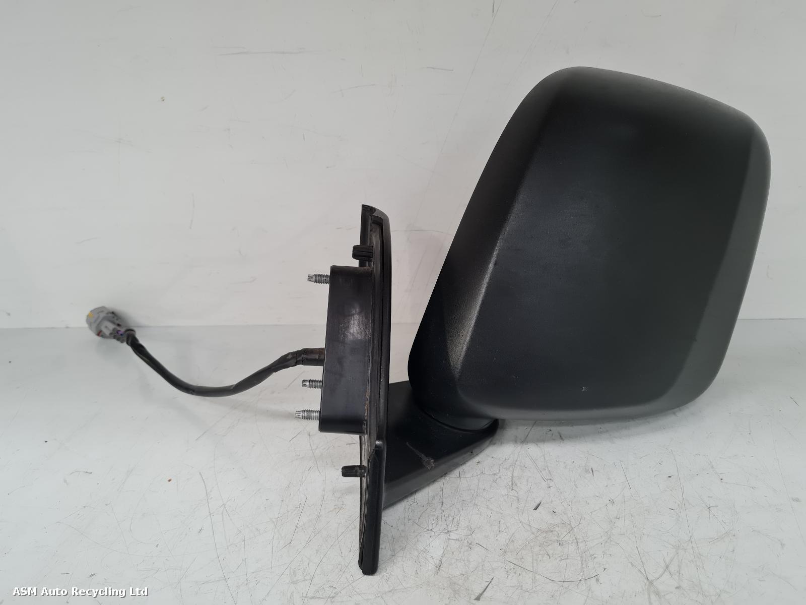 View Auto part L Door Mirror Nissan Nv200 2015