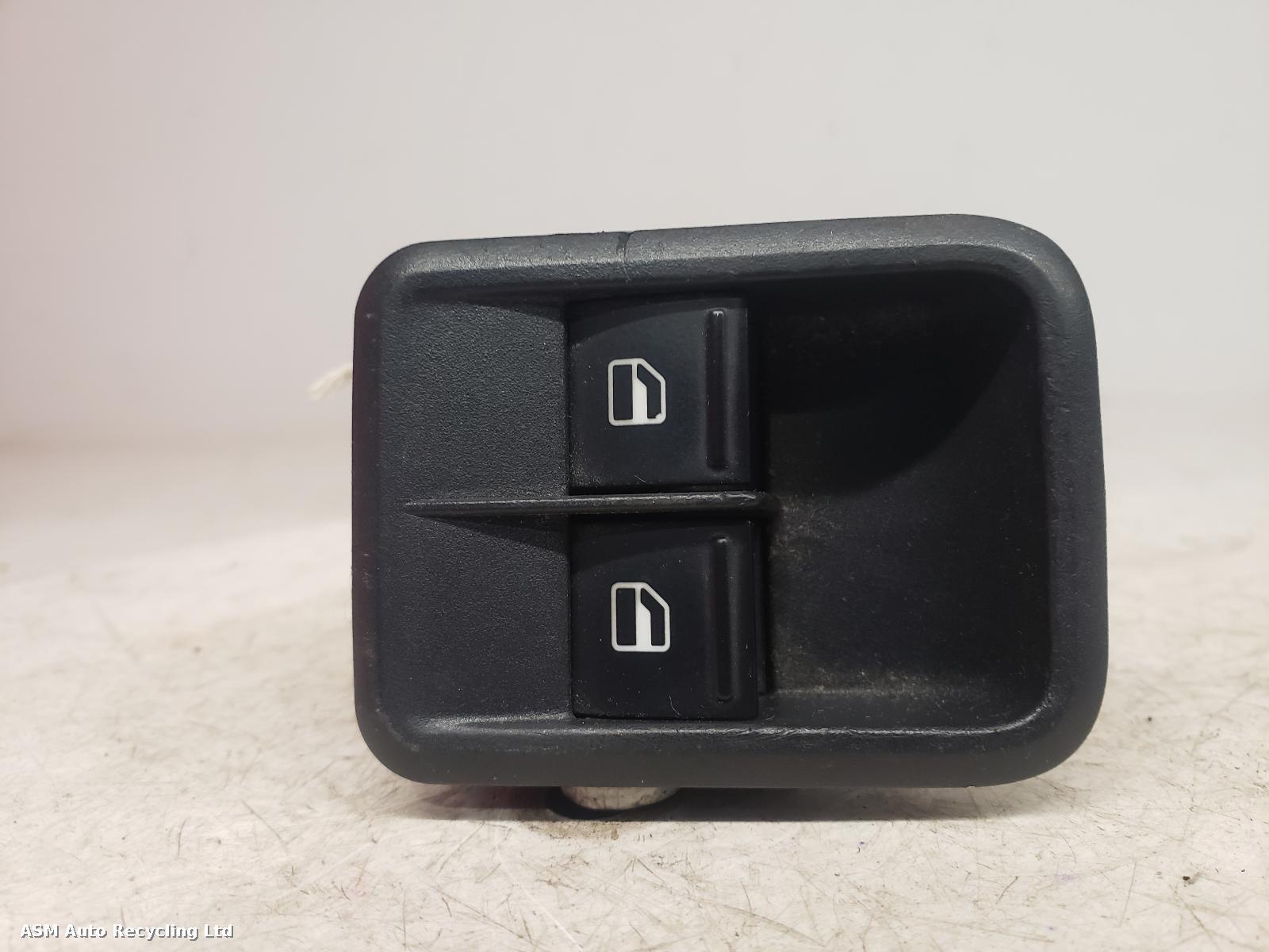 View Auto part Elect. Window Switch Skoda Fabia 2011