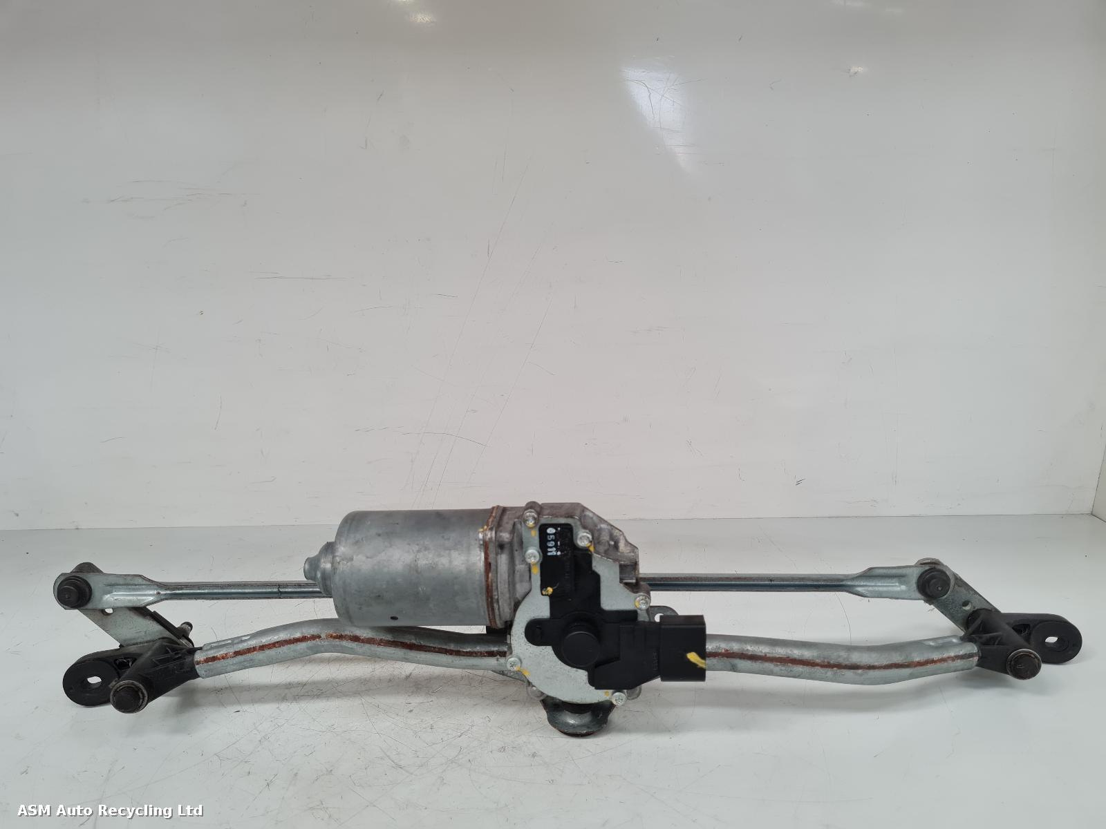 View Auto part Wiper Motor Front Skoda Fabia 2011