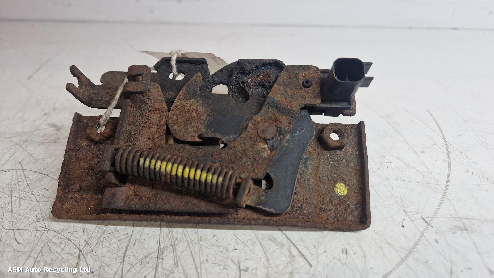 View Auto part Bonnet Latch Ford Fiesta 2011