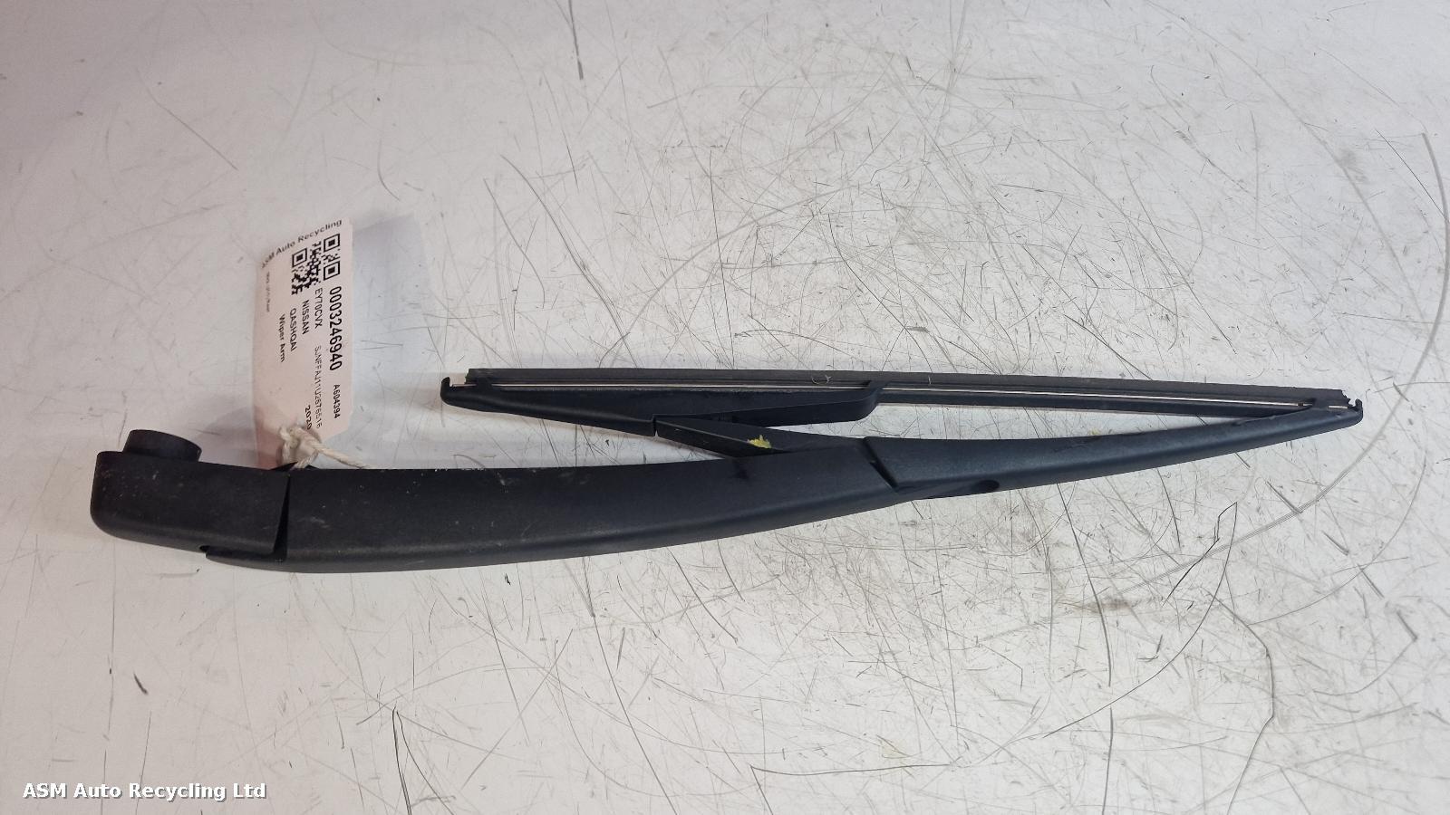 View Auto part Wiper Arm Nissan Qashqai 2020
