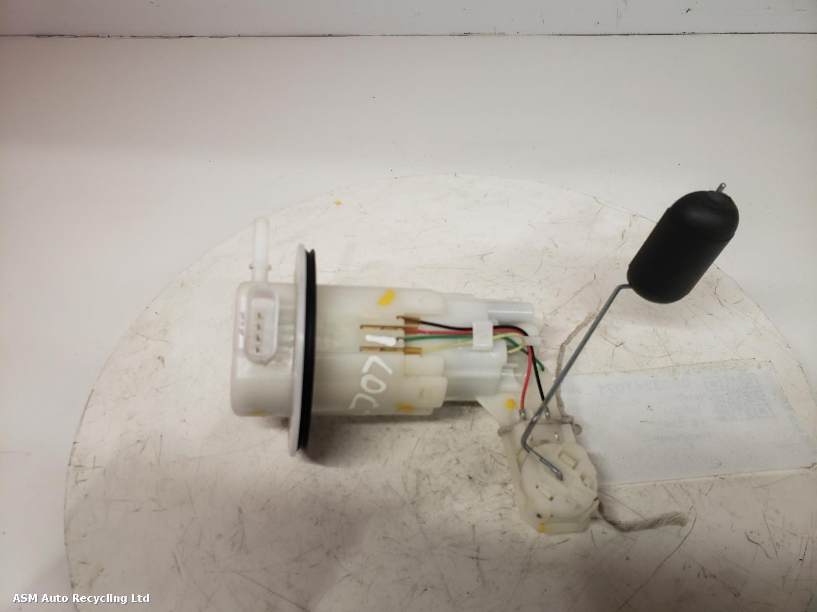 View Auto part Fuel Pump Honda Cb125r 2022
