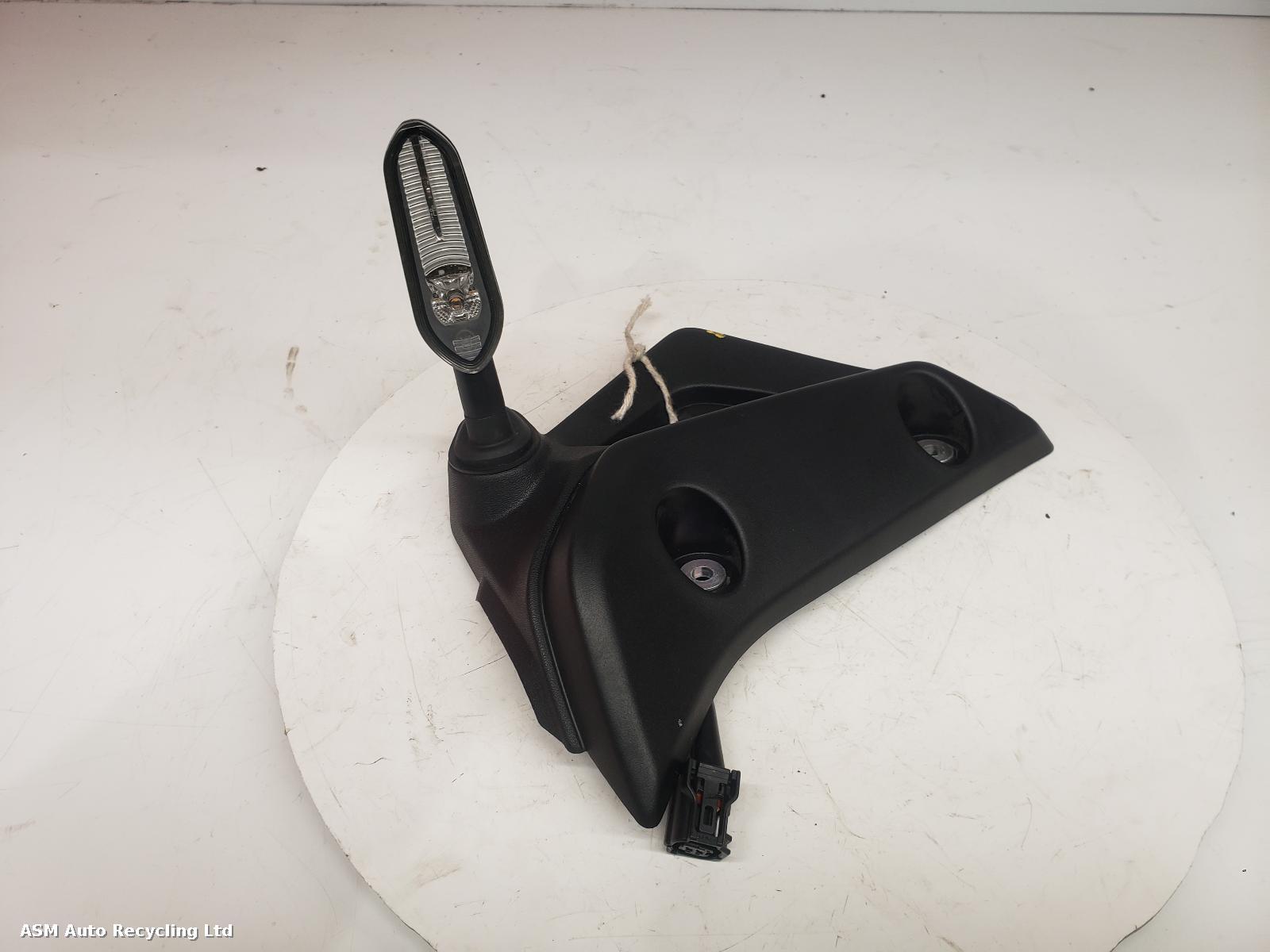 View Auto part L Repeater Lamp Yamaha Mt-07  2024