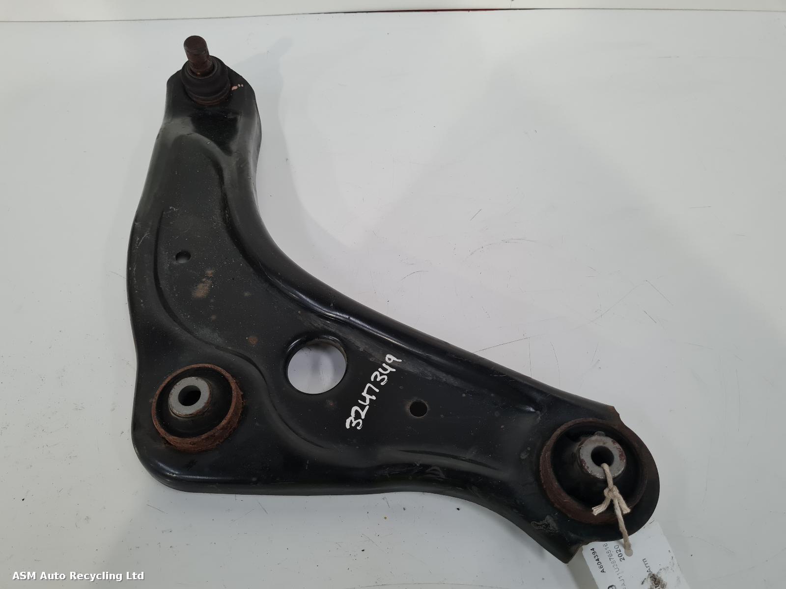View Auto part RF Lower Control Arm Nissan Qashqai 2020