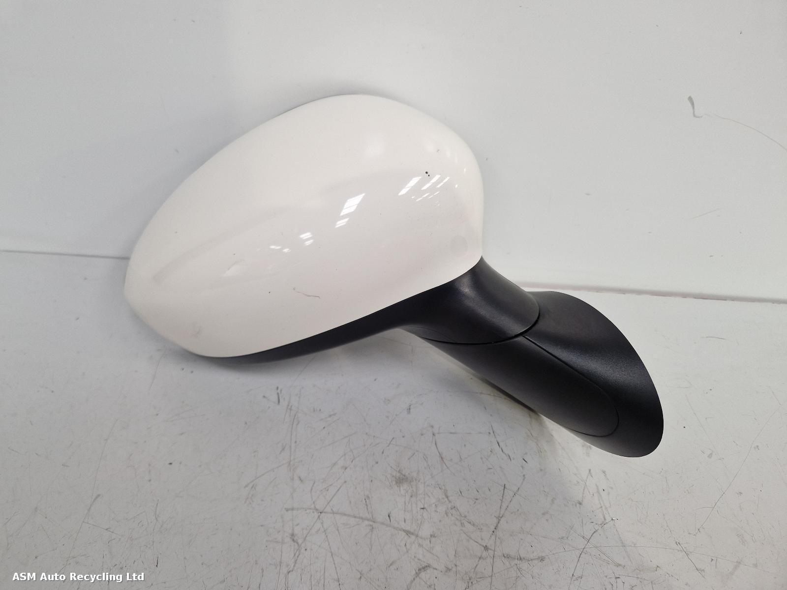 View Auto part R Door Mirror Fiat 500 2016