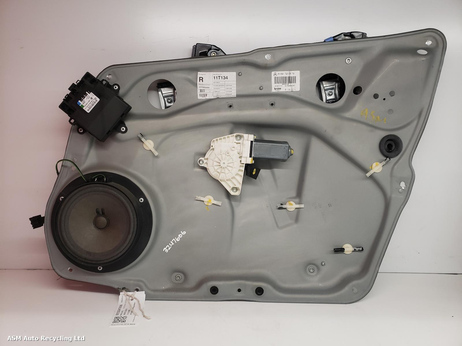 View Auto part RF Window Regulator Mercedes A Class 2011