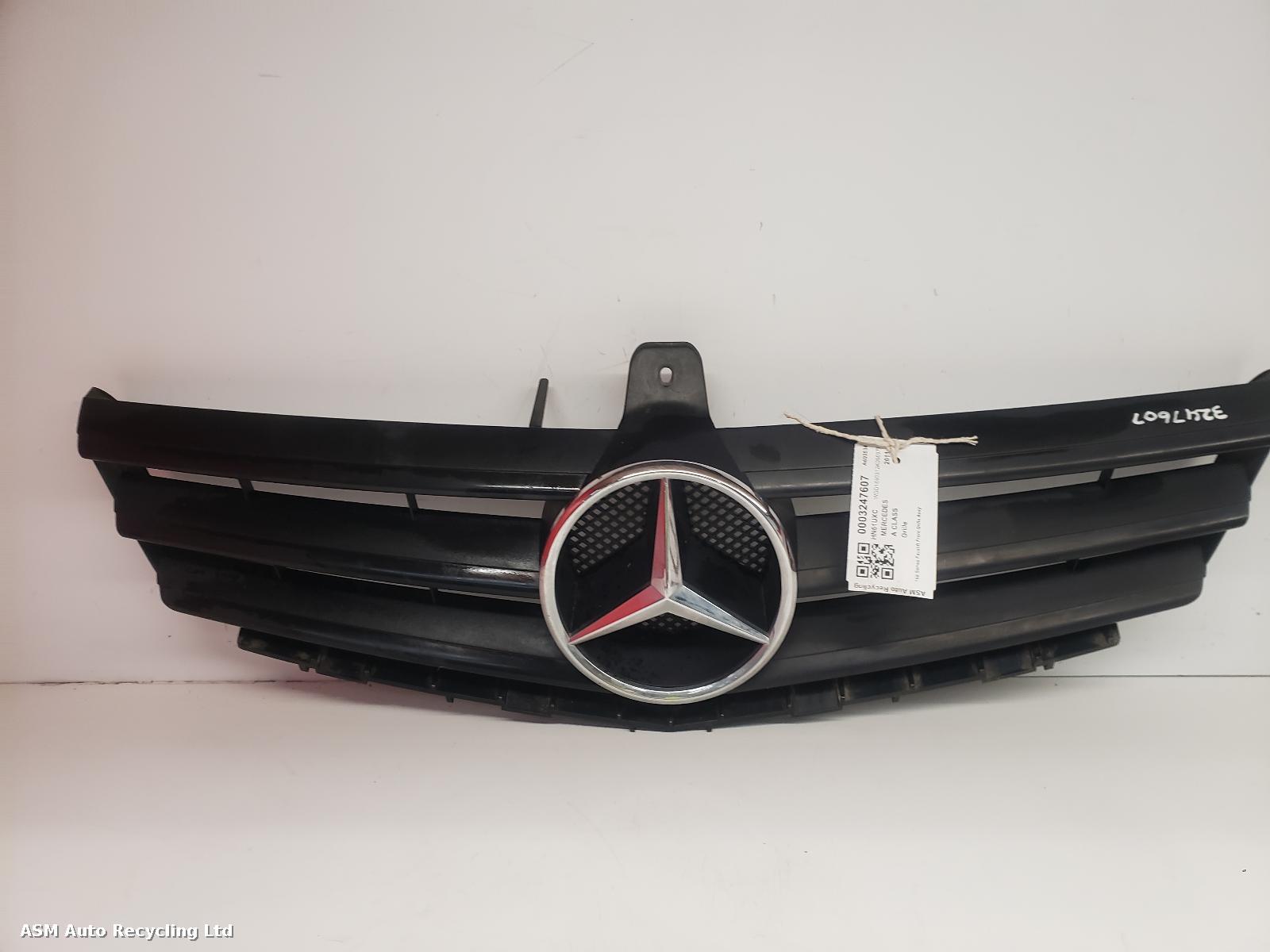 View Auto part Grille Mercedes A Class 2011