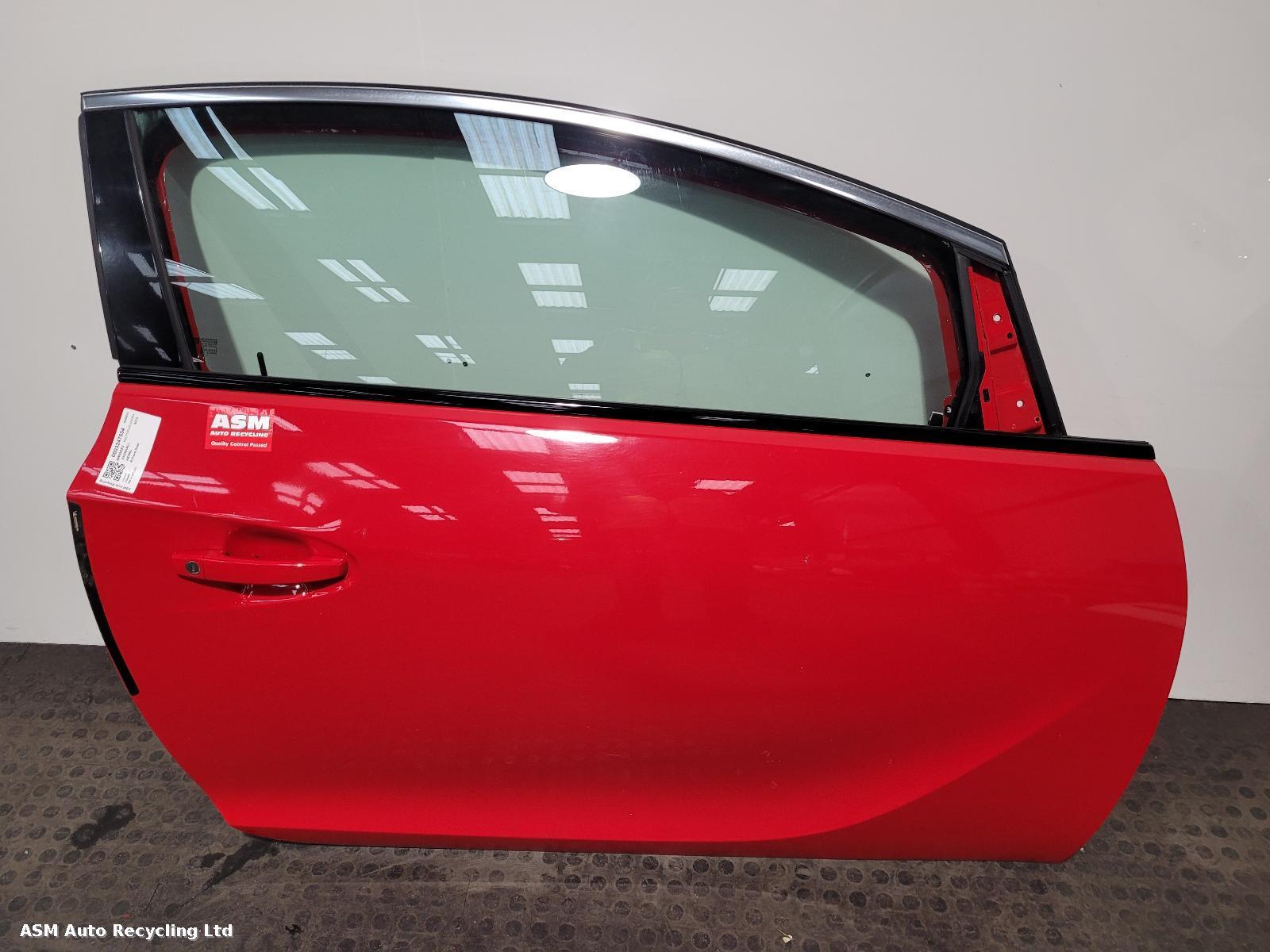View Auto part R Front Door Vauxhall Astra 2013
