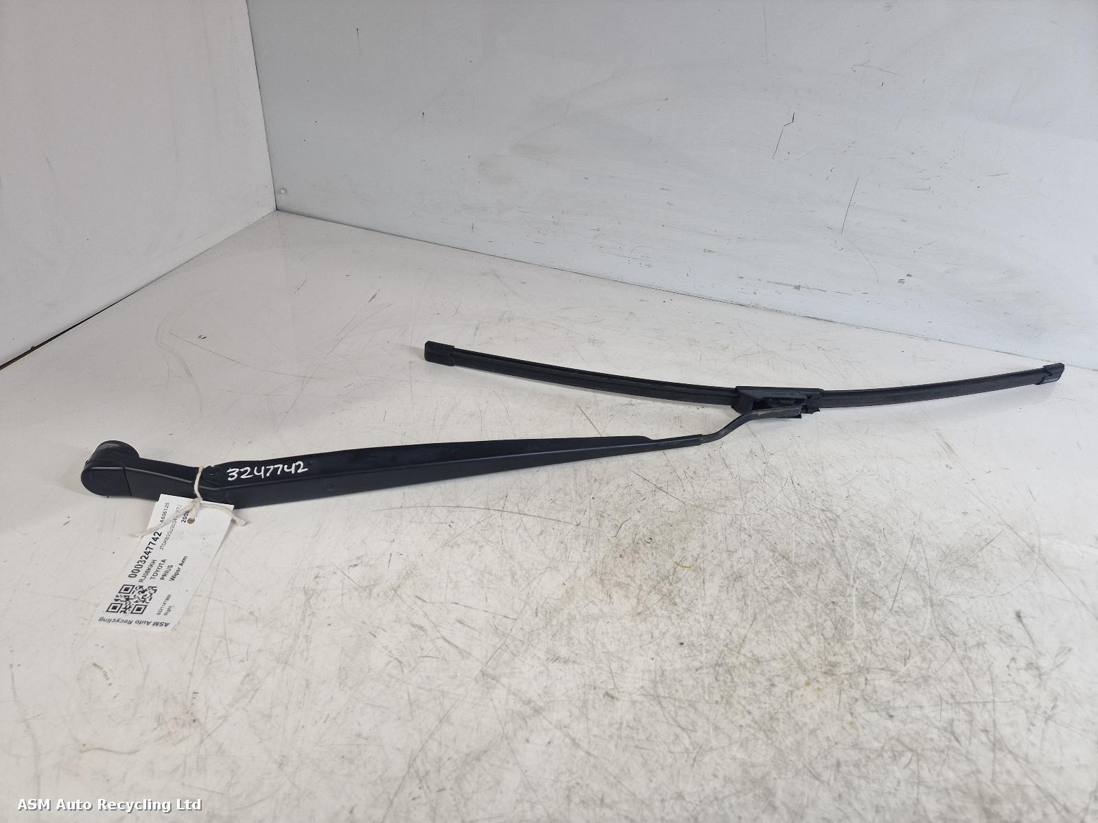View Auto part Wiper Arm Toyota Prius 2008
