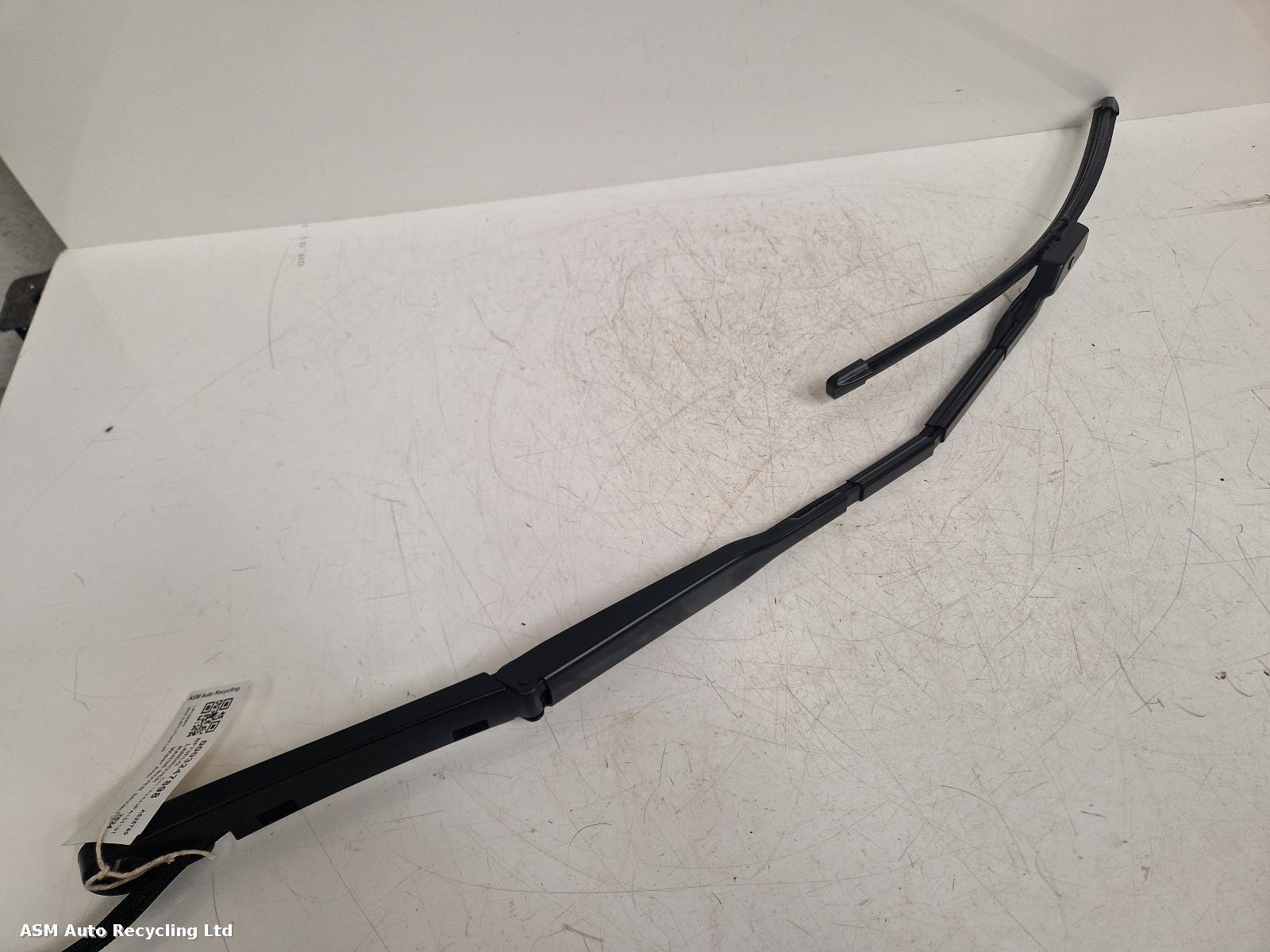 View Auto part Wiper Arm Land Rover Range Rover Sport 2024