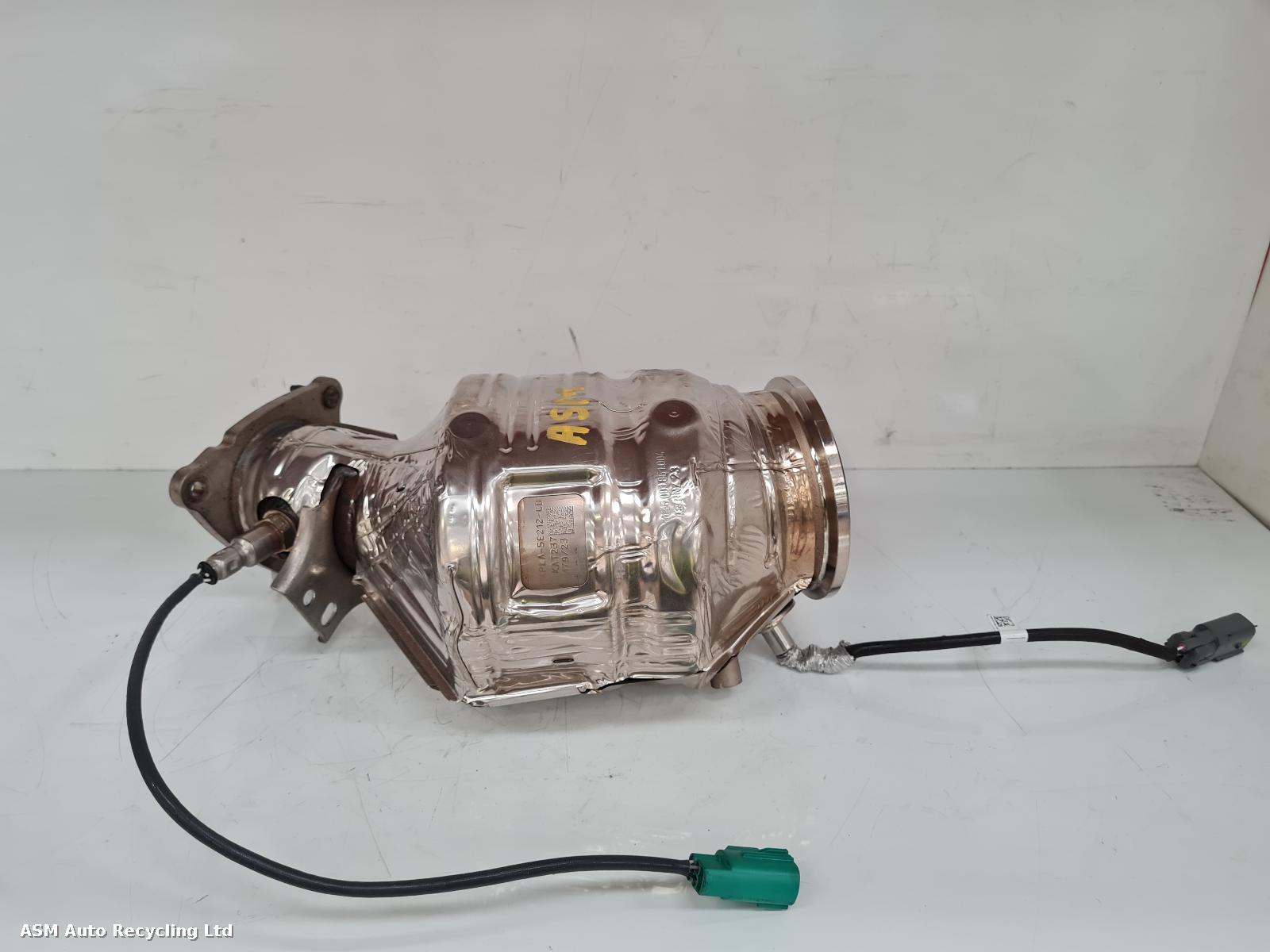 View Auto part Catalytic Converter Land Rover Range Rover Sport 2024