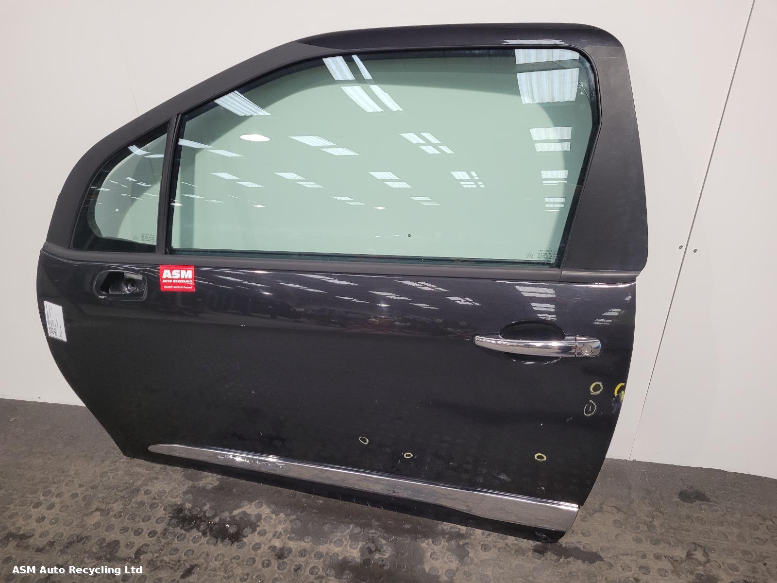View Auto part L Front Door Citroen Ds3 2010