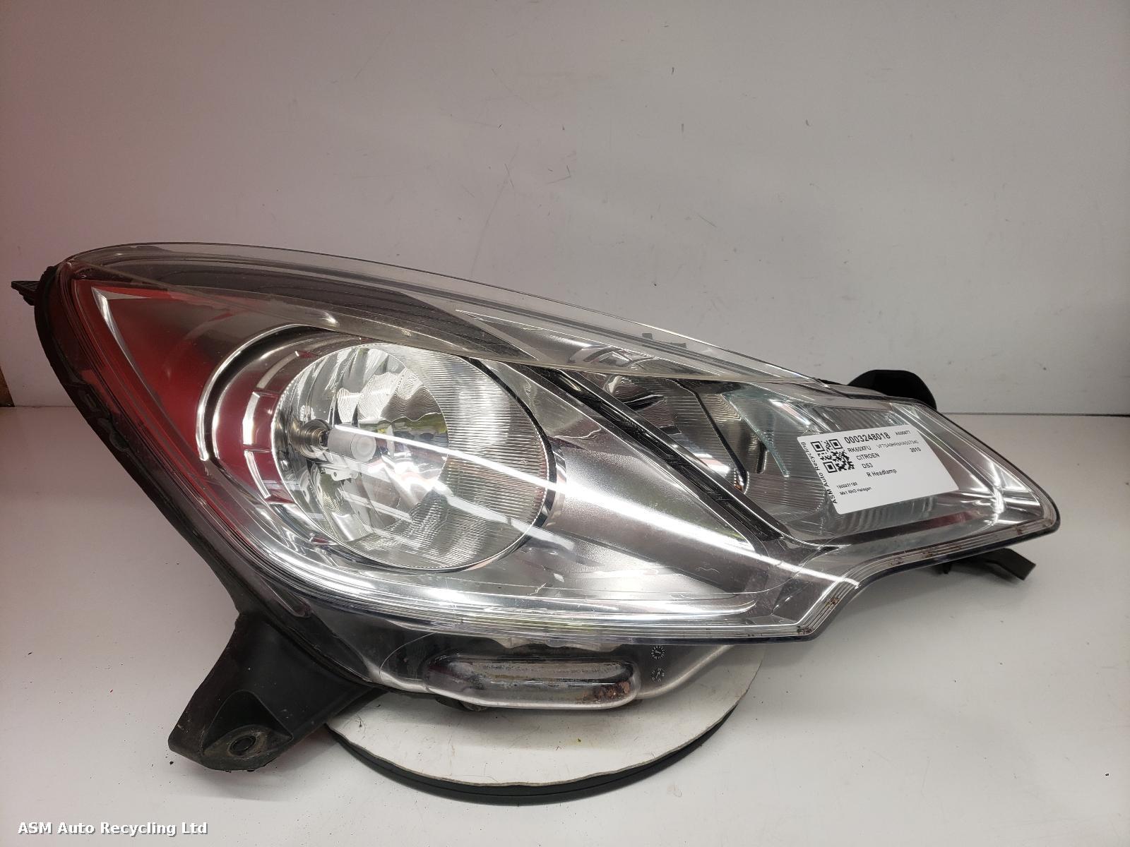 View Auto part R Headlamp Citroen Ds3 2010