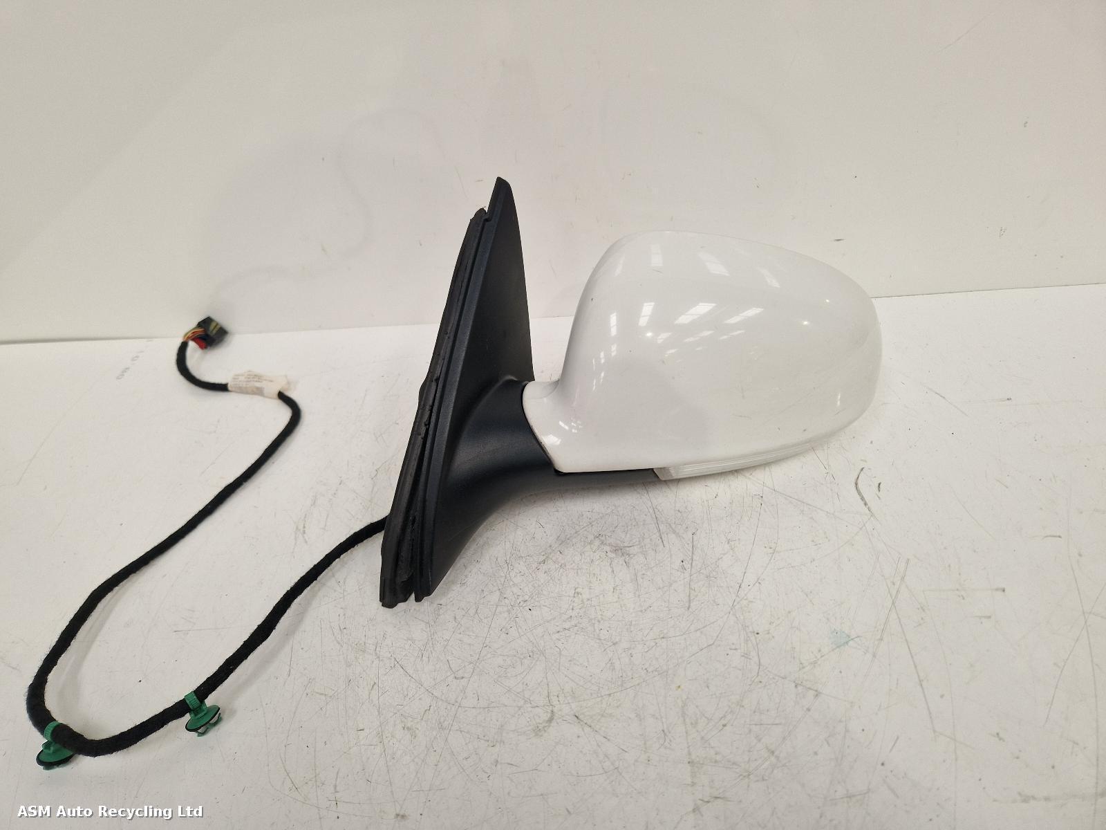 View Auto part L Door Mirror Volkswagen Golf 2012