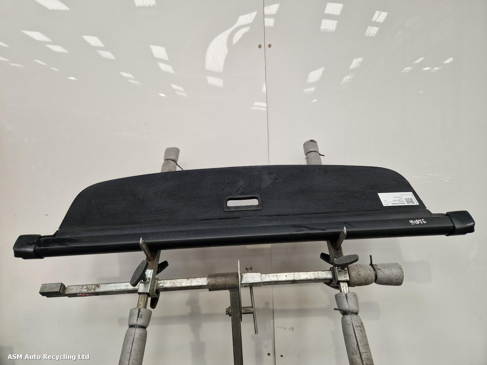 View Auto part Parcel Shelf Volkswagen Golf 2012