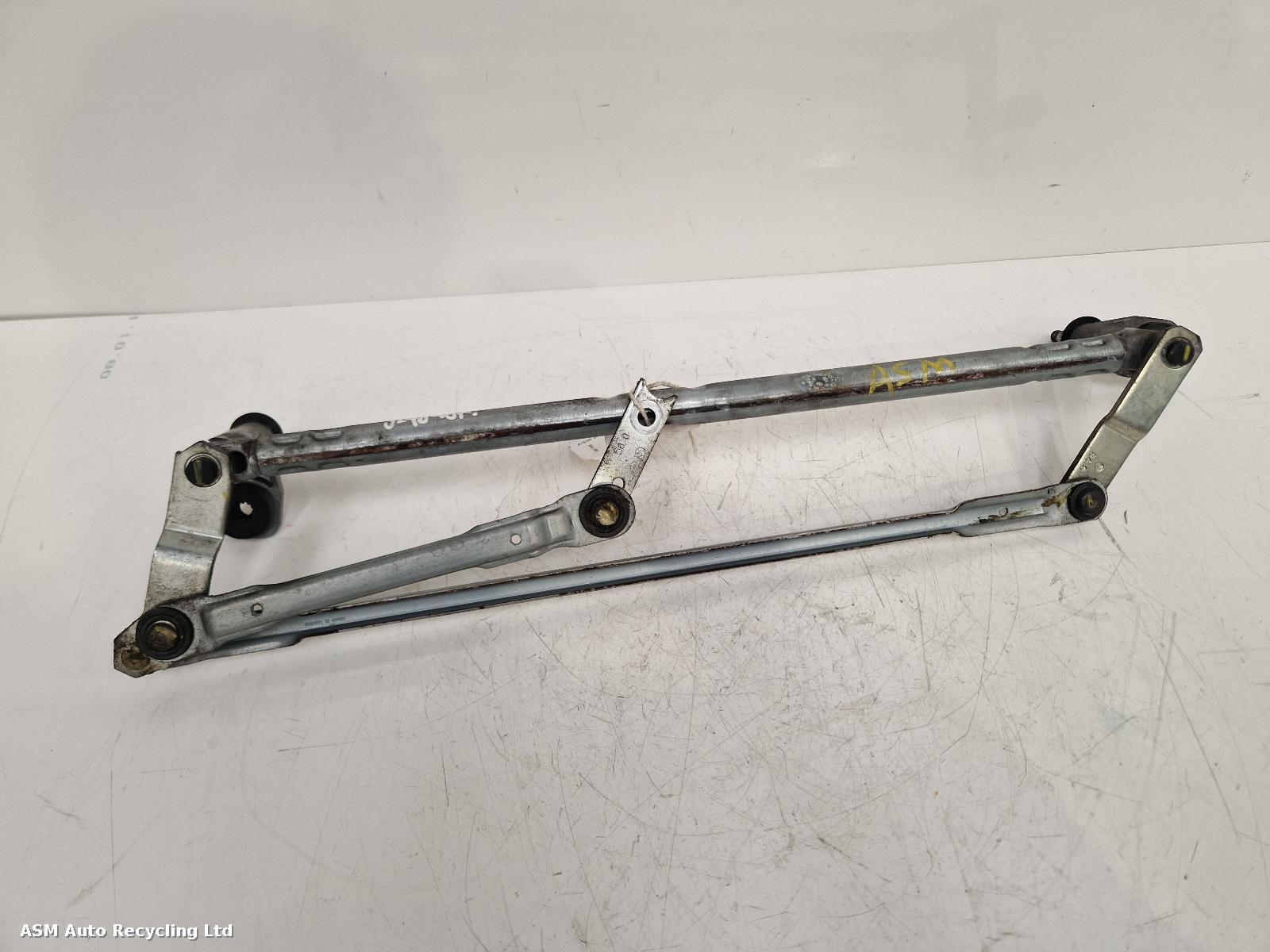 View Auto part Wiper Linkage Volkswagen Golf 2012