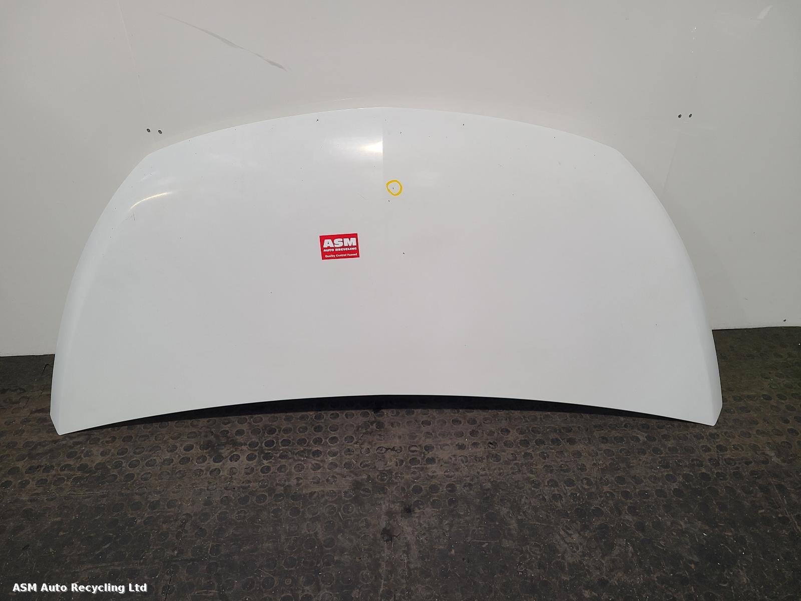 View Auto part Bonnet Vauxhall Vivaro 2016