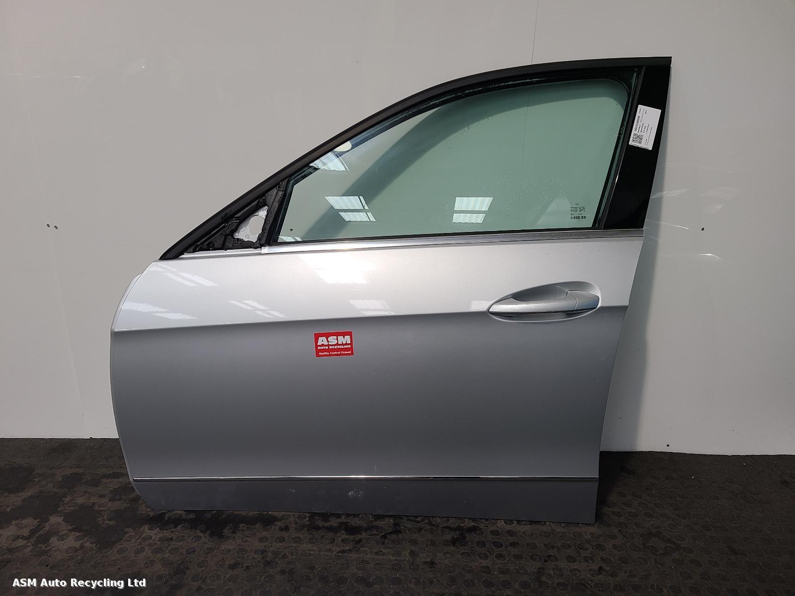 View Auto part L Front Door Mercedes E Class 2010