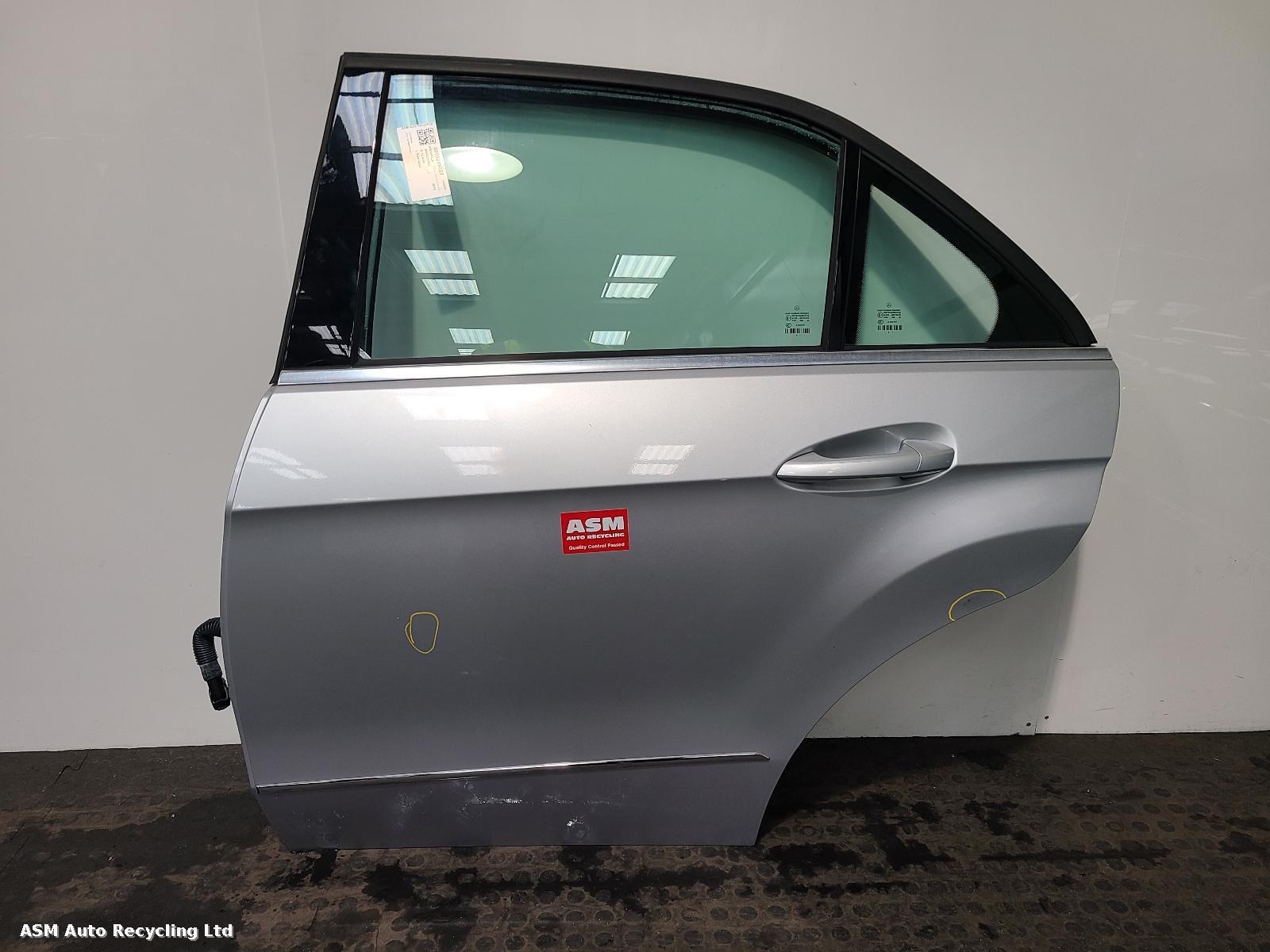 View Auto part L Rear Door Mercedes E Class 2010