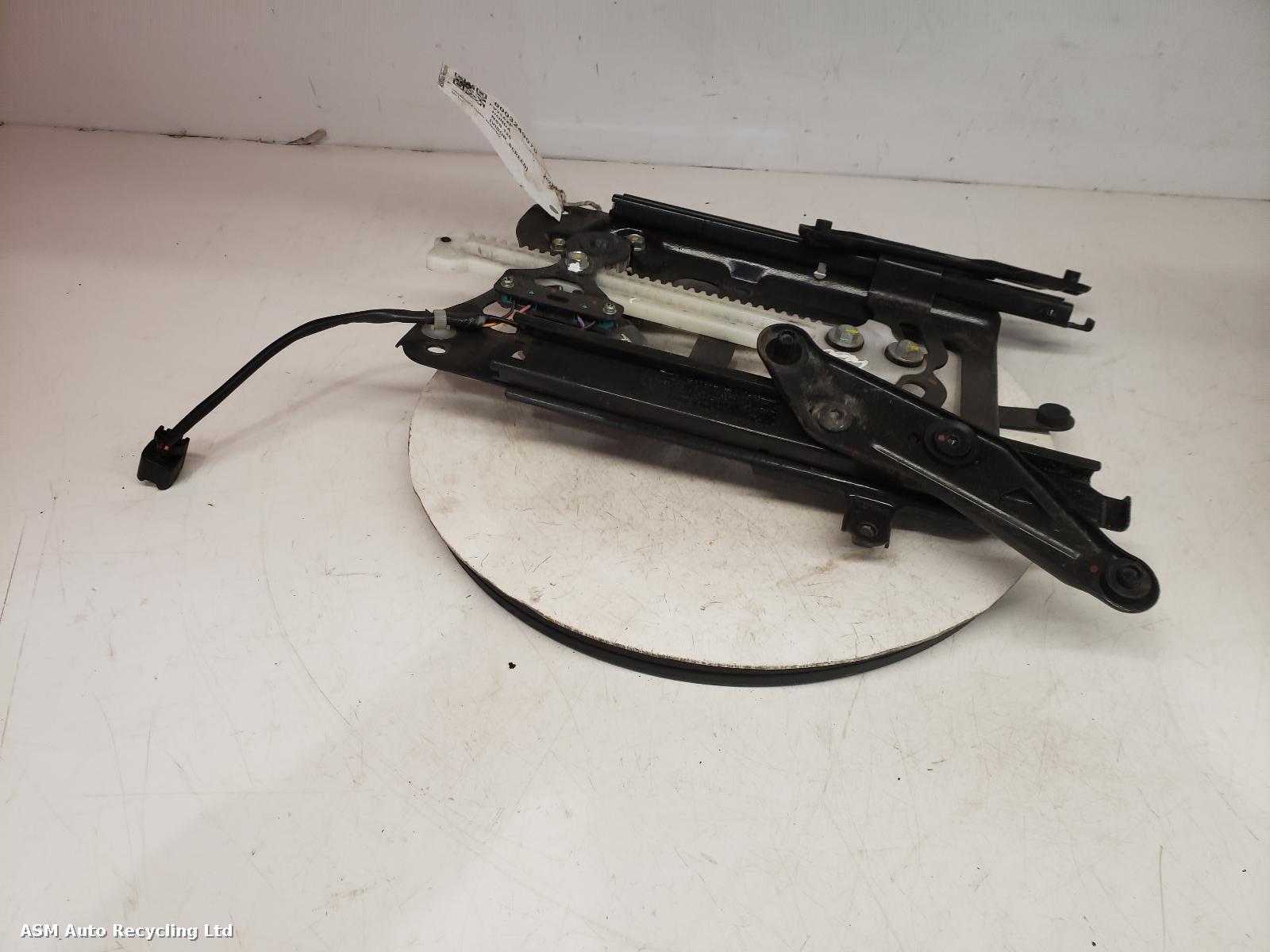 View Auto part Visor Screen Honda Nss 125 2023