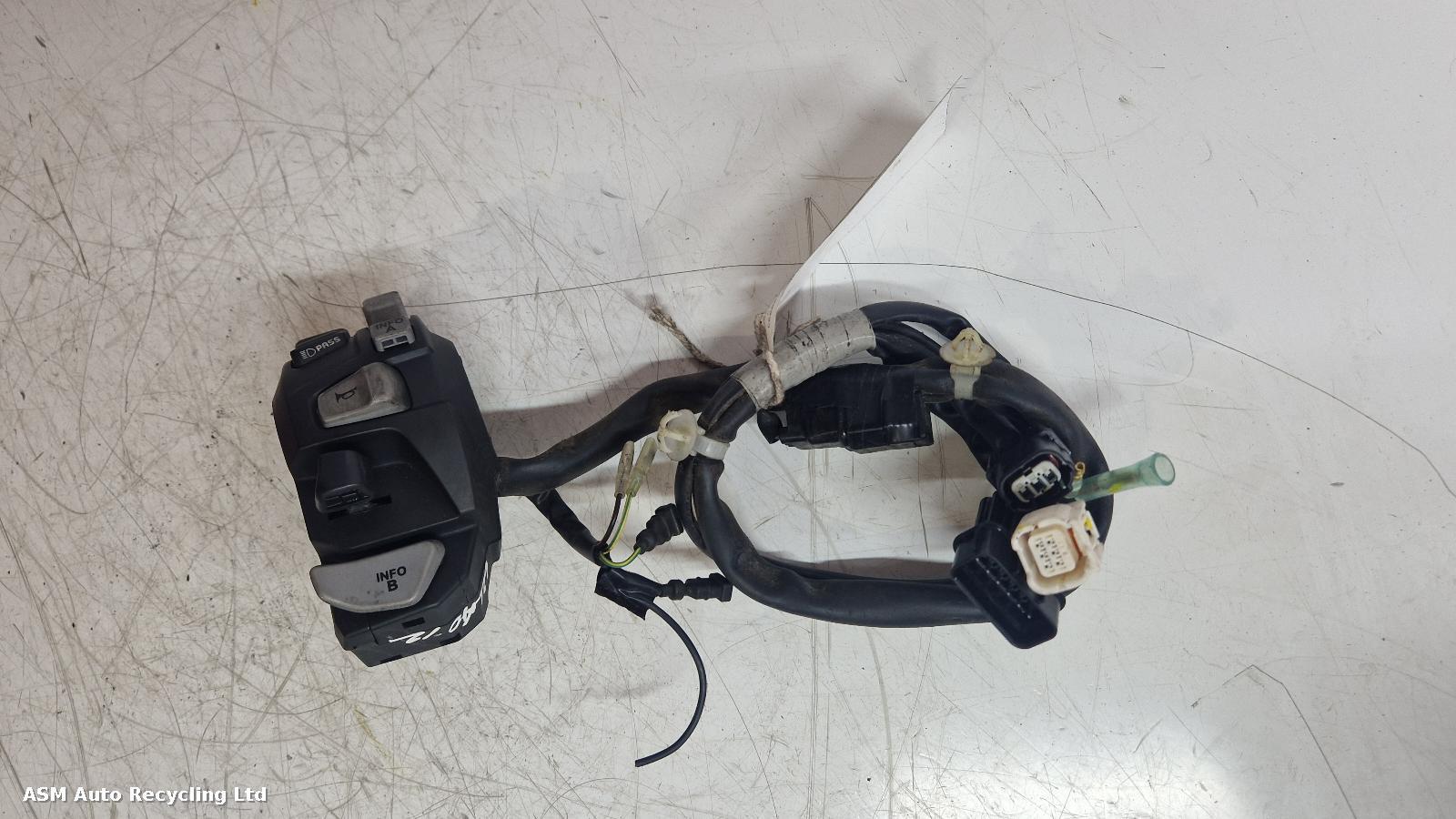 View Auto part LH Switch Gear Honda Nss 125 2023