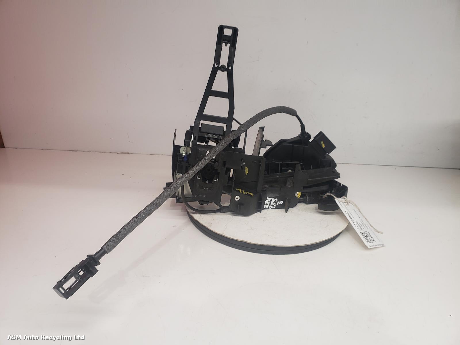 View Auto part Door Lock Assembly Ford Focus 2015