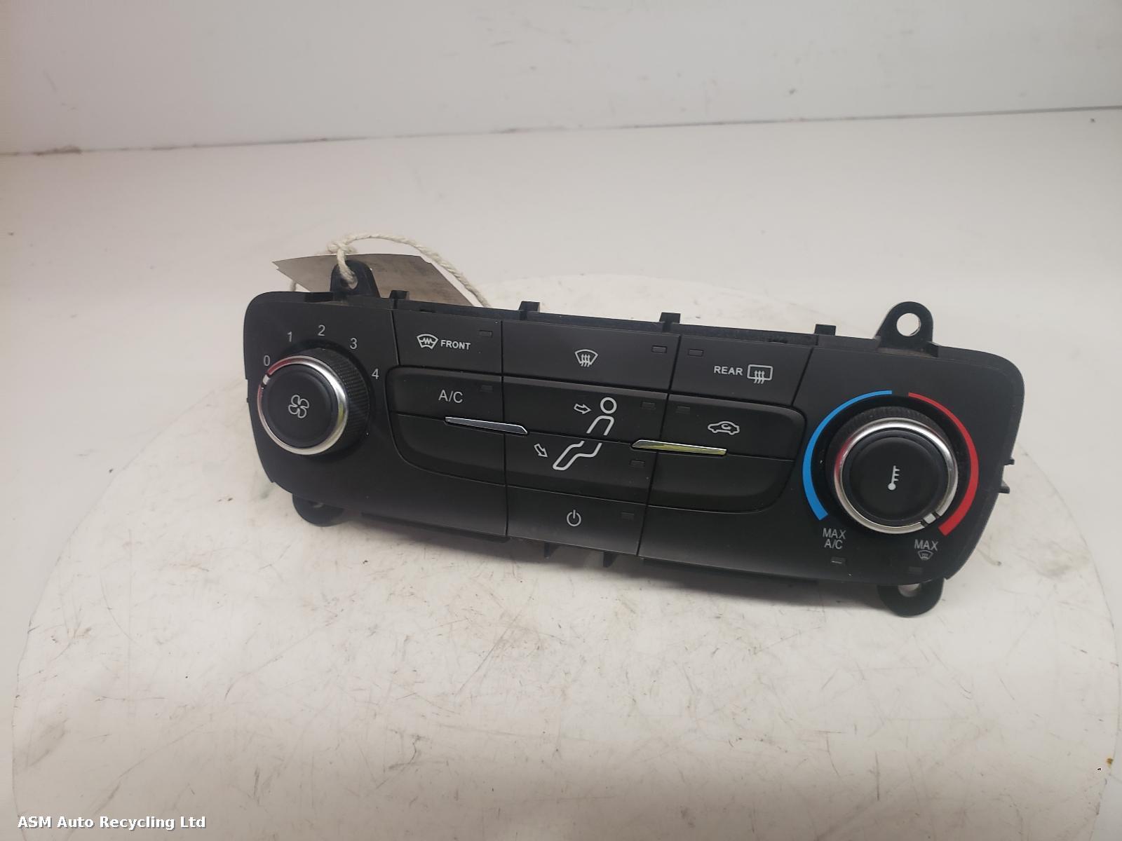 View Auto part Heater/AC Controller Ford Focus 2015