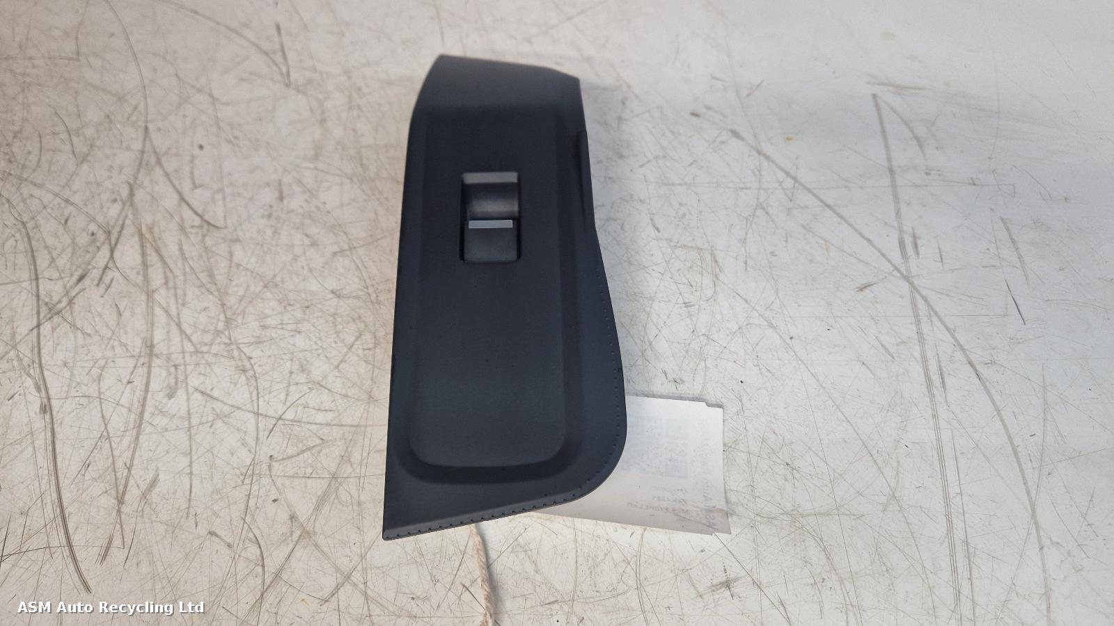 View Auto part Elect. Window Switch Jaguar I-pace 2025