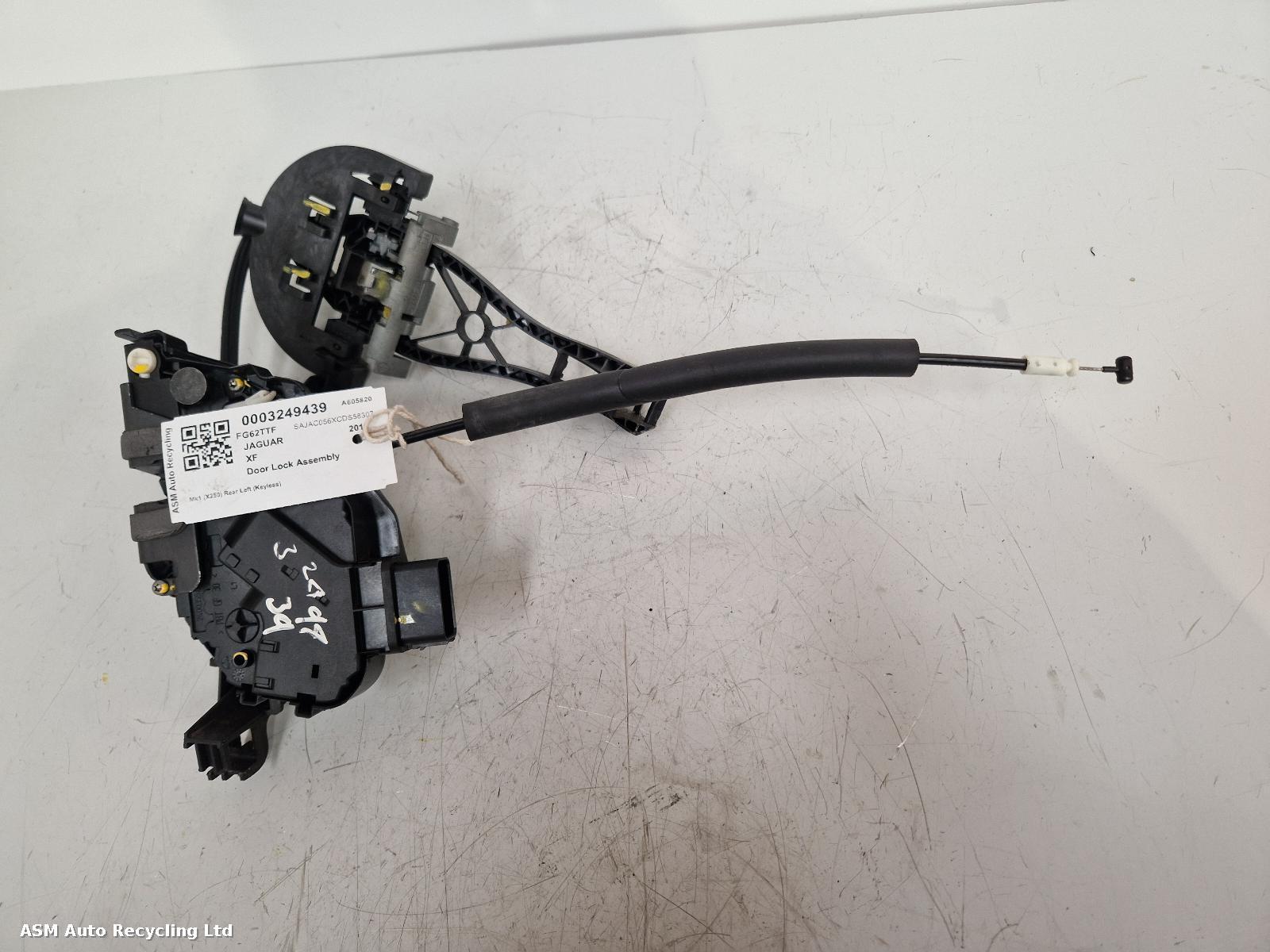 View Auto part Door Lock Assembly Jaguar Xf 2012