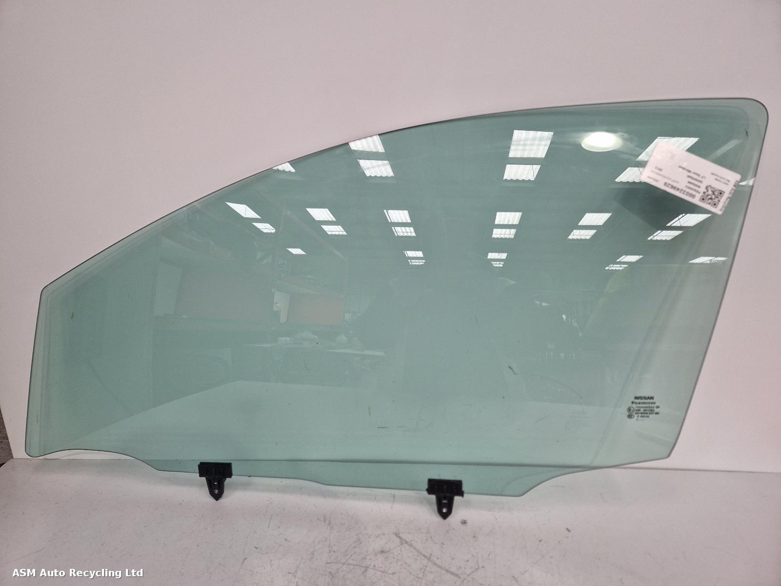 View Auto part LF Door Window Nissan Qashqai 2012