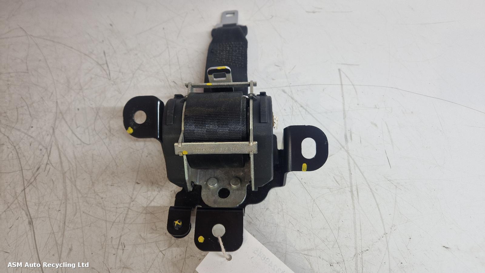 View Auto part Seat Belt Nissan Qashqai 2012