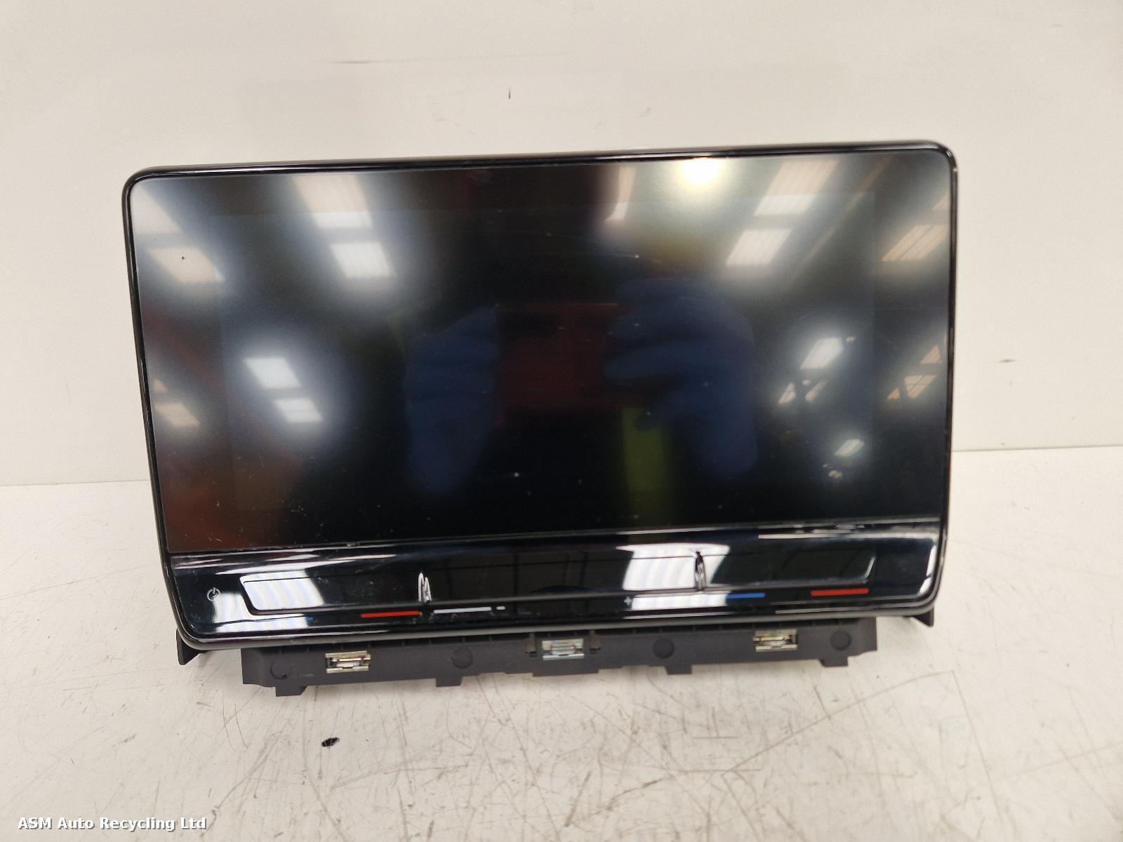 View Auto part Radio Display Seat Leon 2021