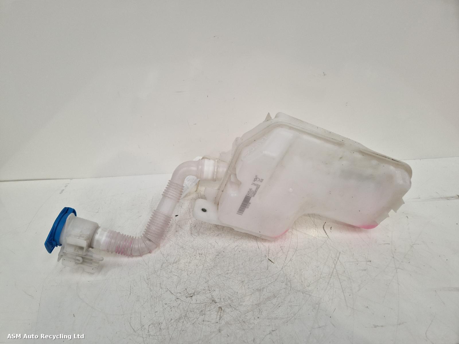 View Auto part Washer Bottle Seat Leon 2021