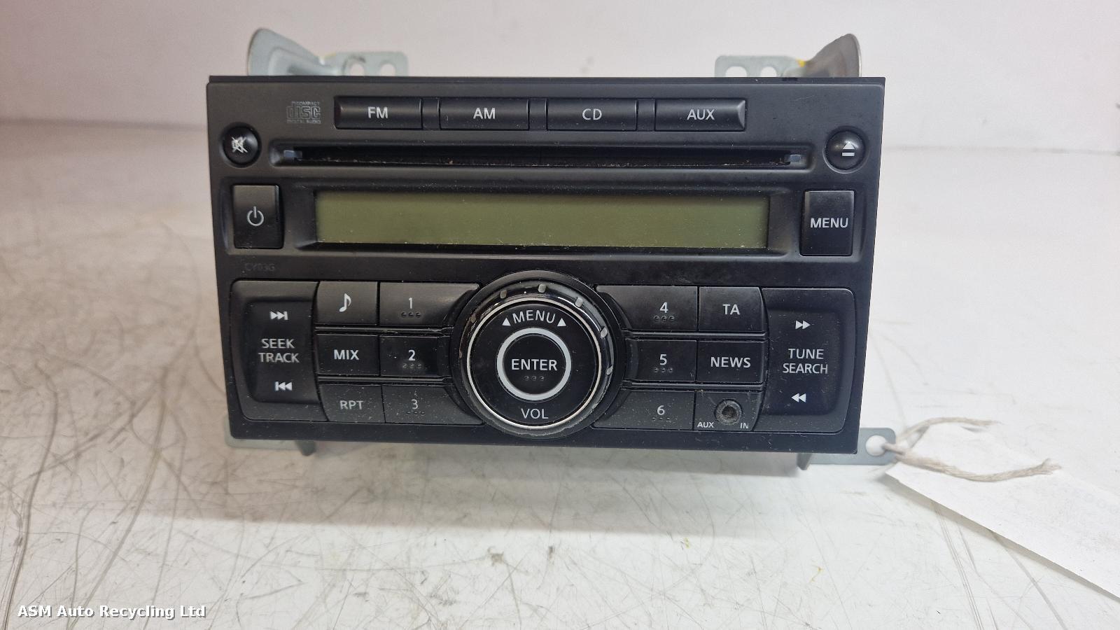 View Auto part A/V Equipment Nissan Juke 2015