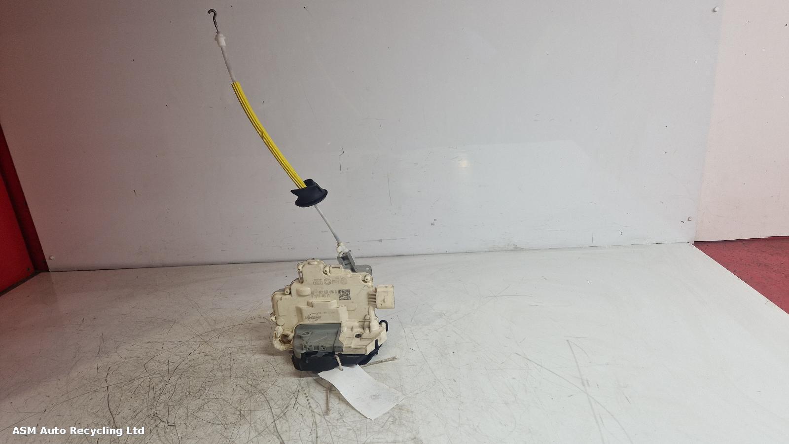 View Auto part Door Lock Assembly Audi A3 2010