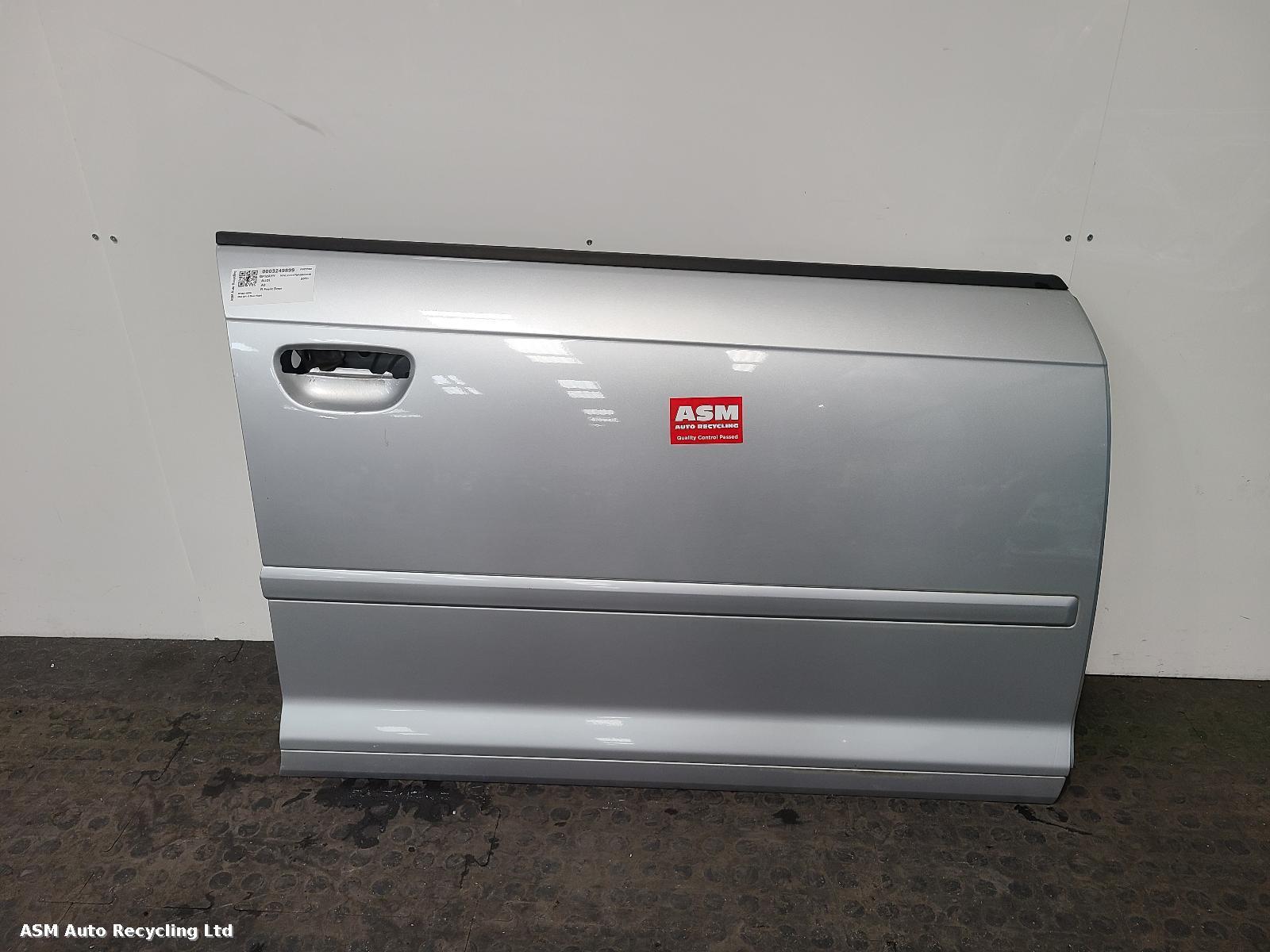 View Auto part R Front Door Audi A3 2010