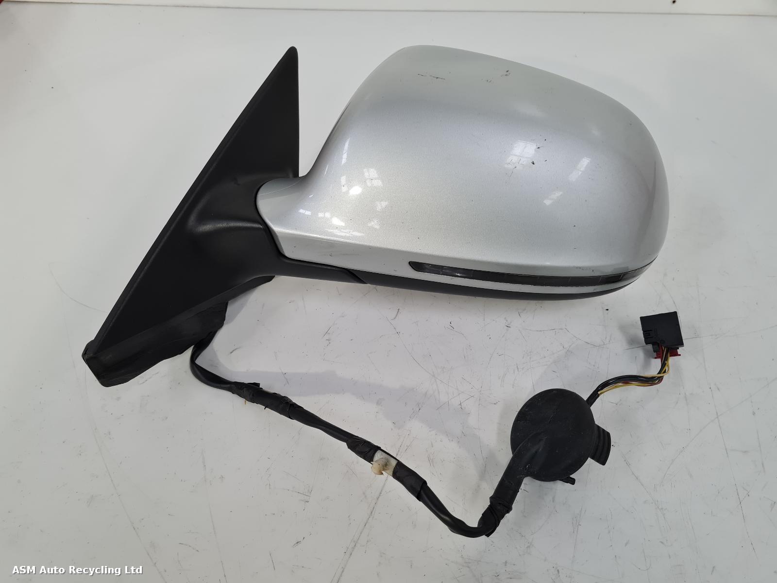 View Auto part L Door Mirror Audi A3 2010