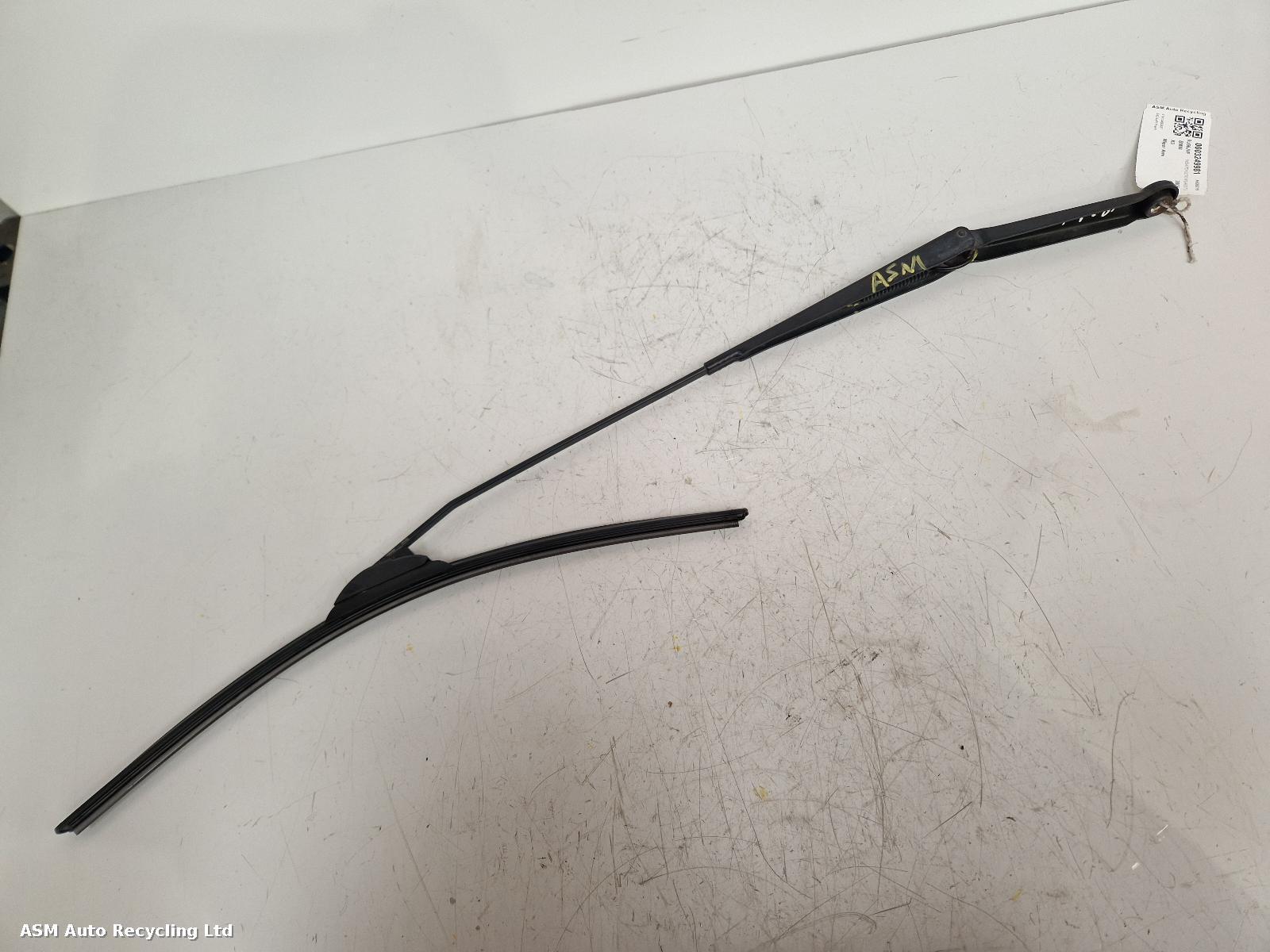 View Auto part Wiper Arm Bmw X3 2006