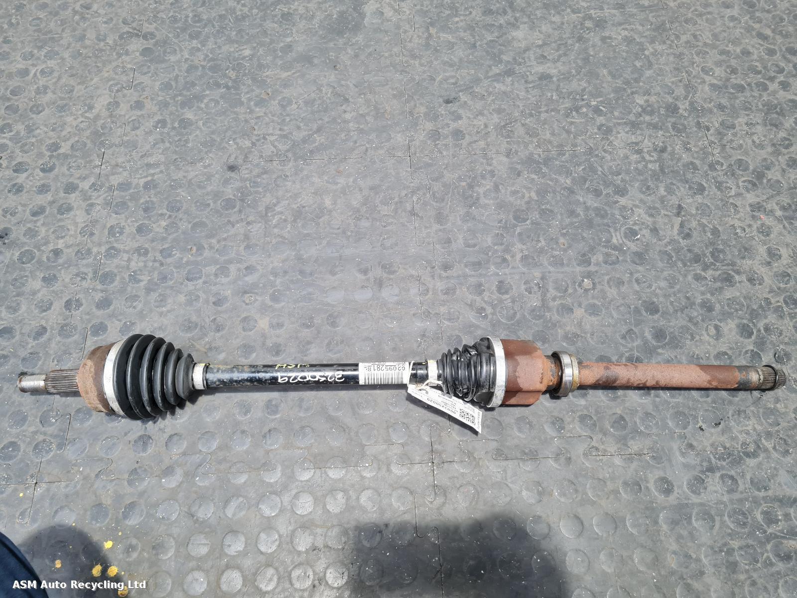 View Auto part Right Driveshaft Peugeot 308 2020