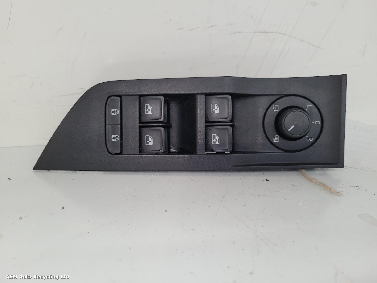 View Auto part Elect. Window Switch Skoda Superb 2024
