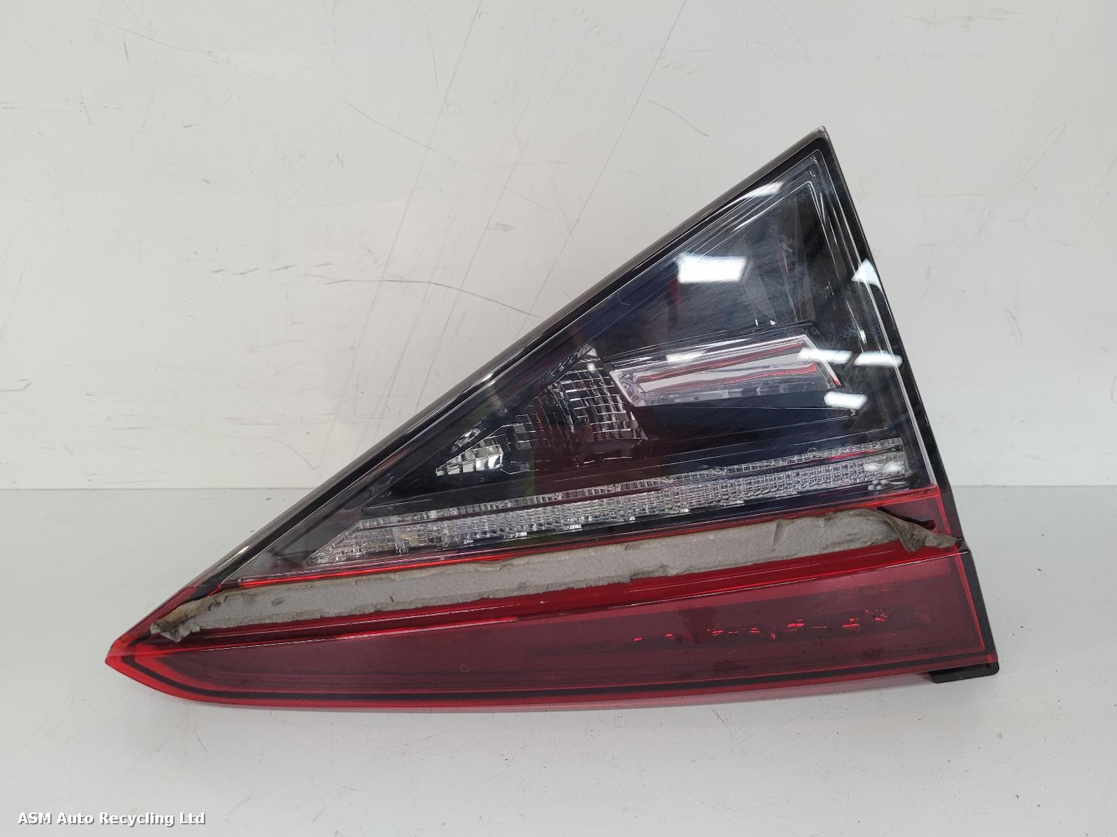 View Auto part L Taillight Skoda Superb 2024