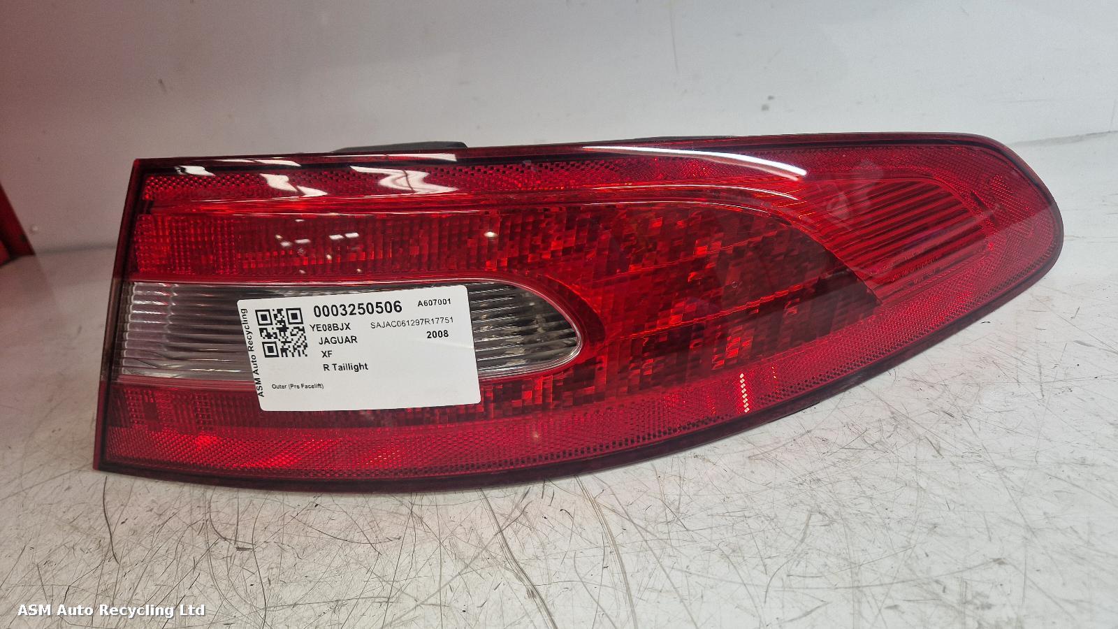 View Auto part R Taillight Jaguar Xf 2008