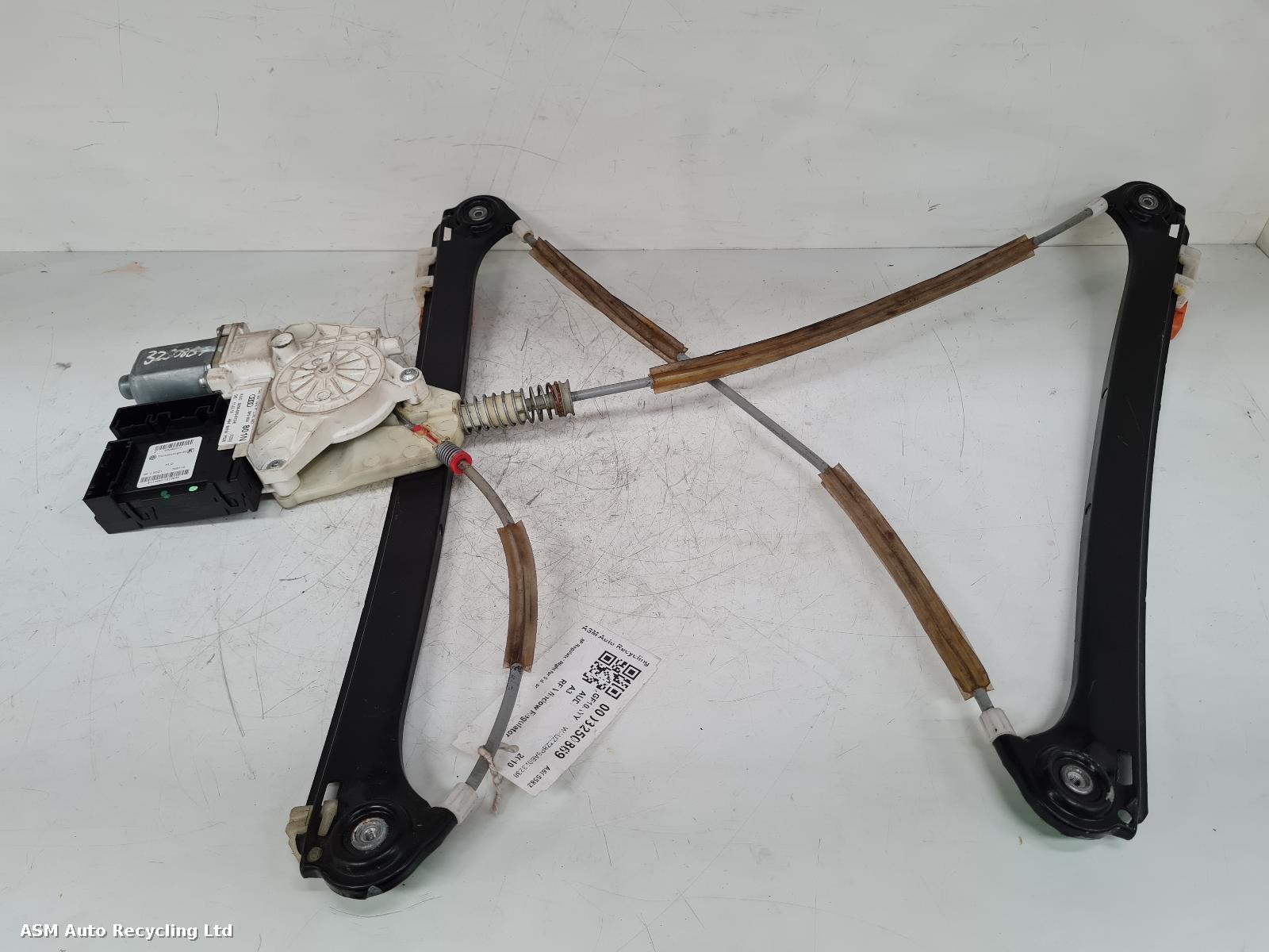 View Auto part RF Window Regulator Audi A3 2010